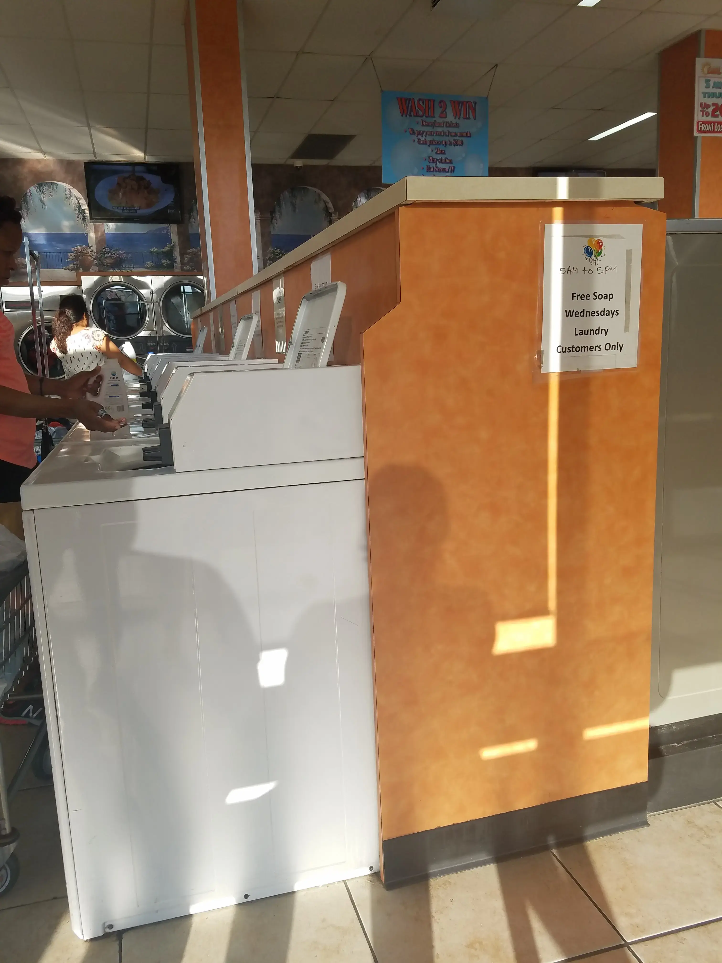 PS SD Euclid Laundromat - Image 10