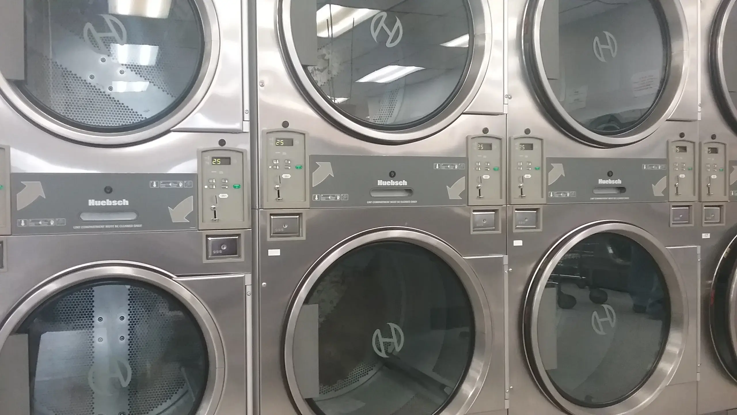 PT Laundry thumbnail 16