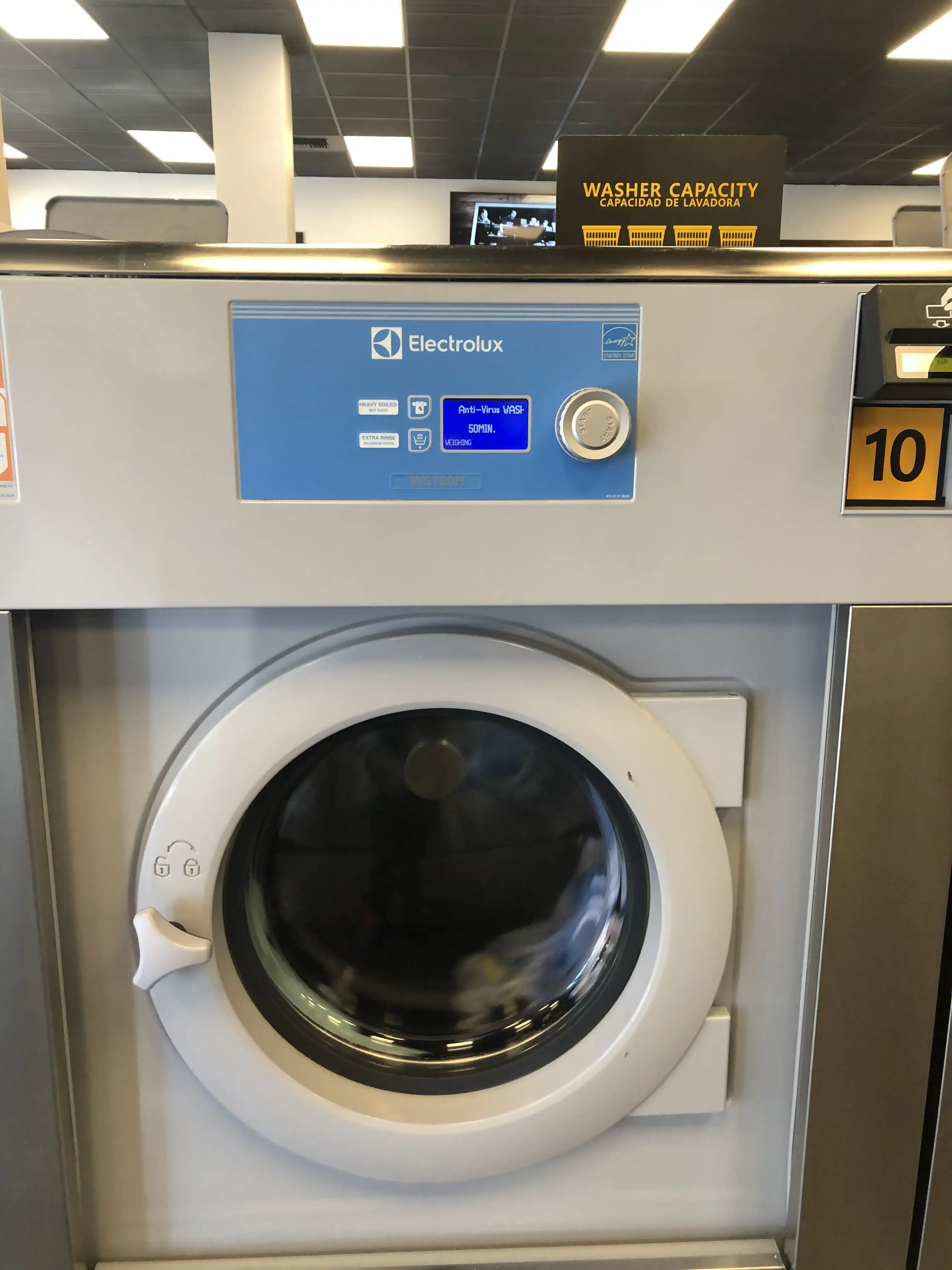 PUR Laundry Laundromat thumbnail 11