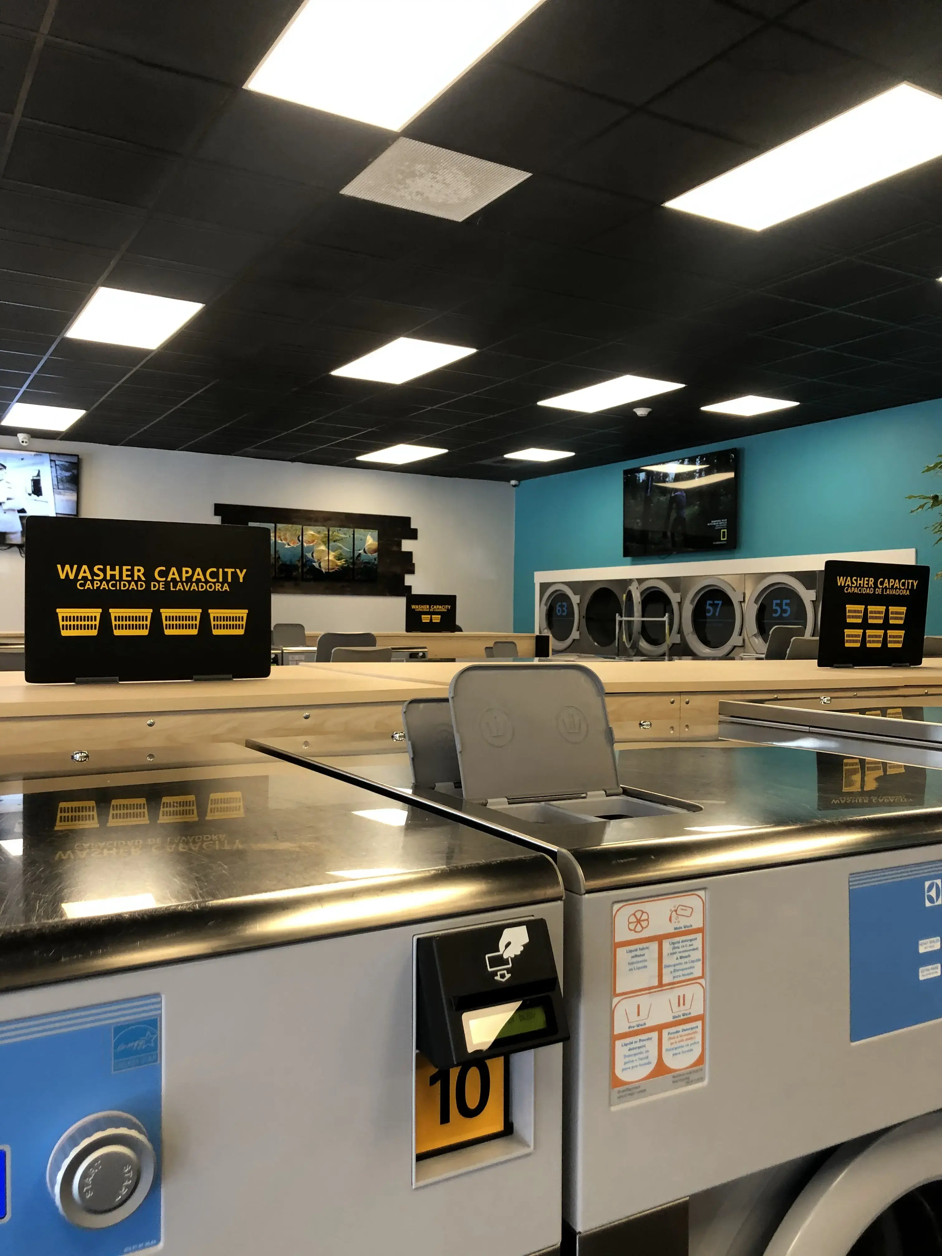 PUR Laundry Laundromat - Image 12