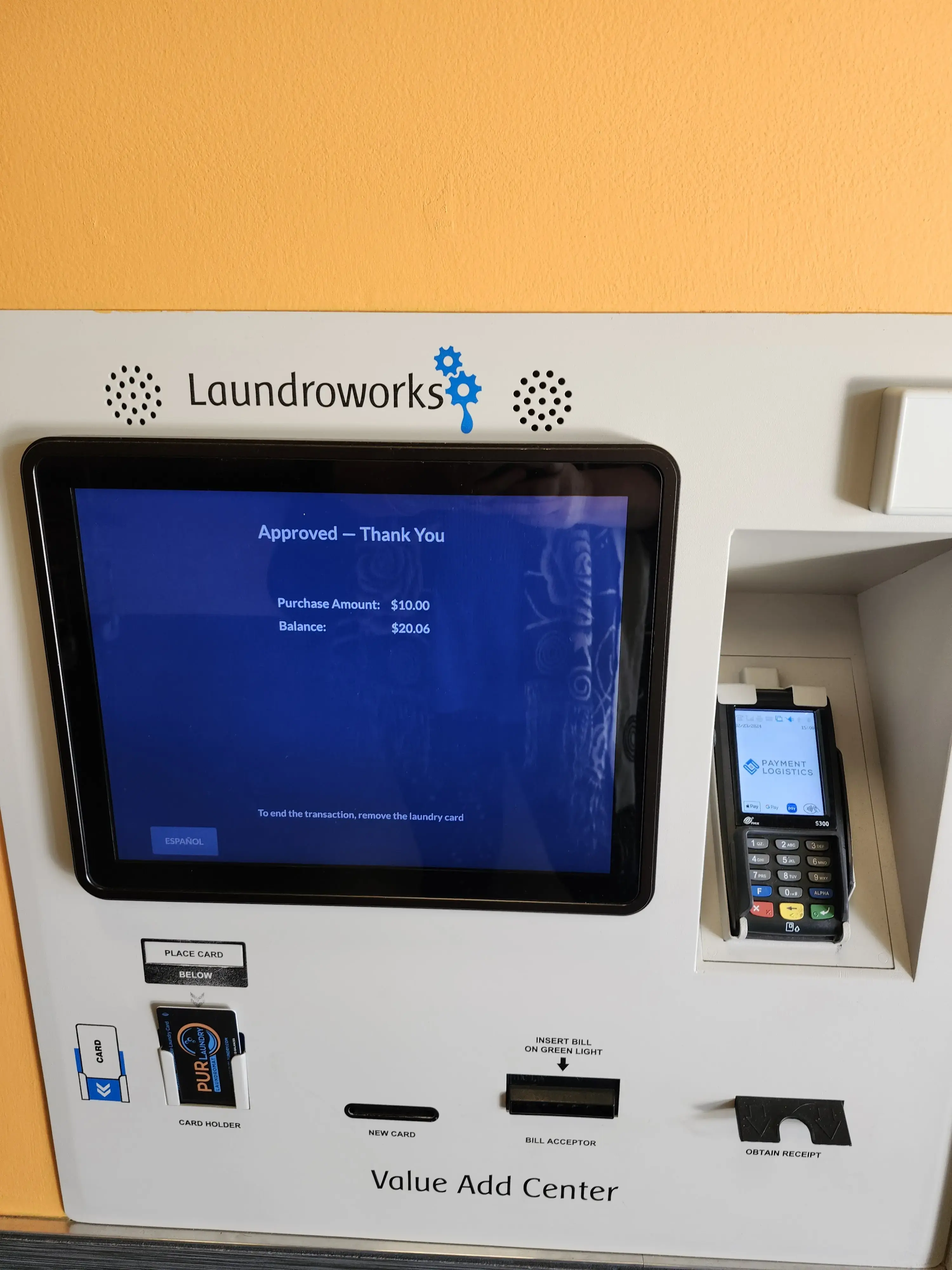 PUR Laundry Laundromat - Image 20
