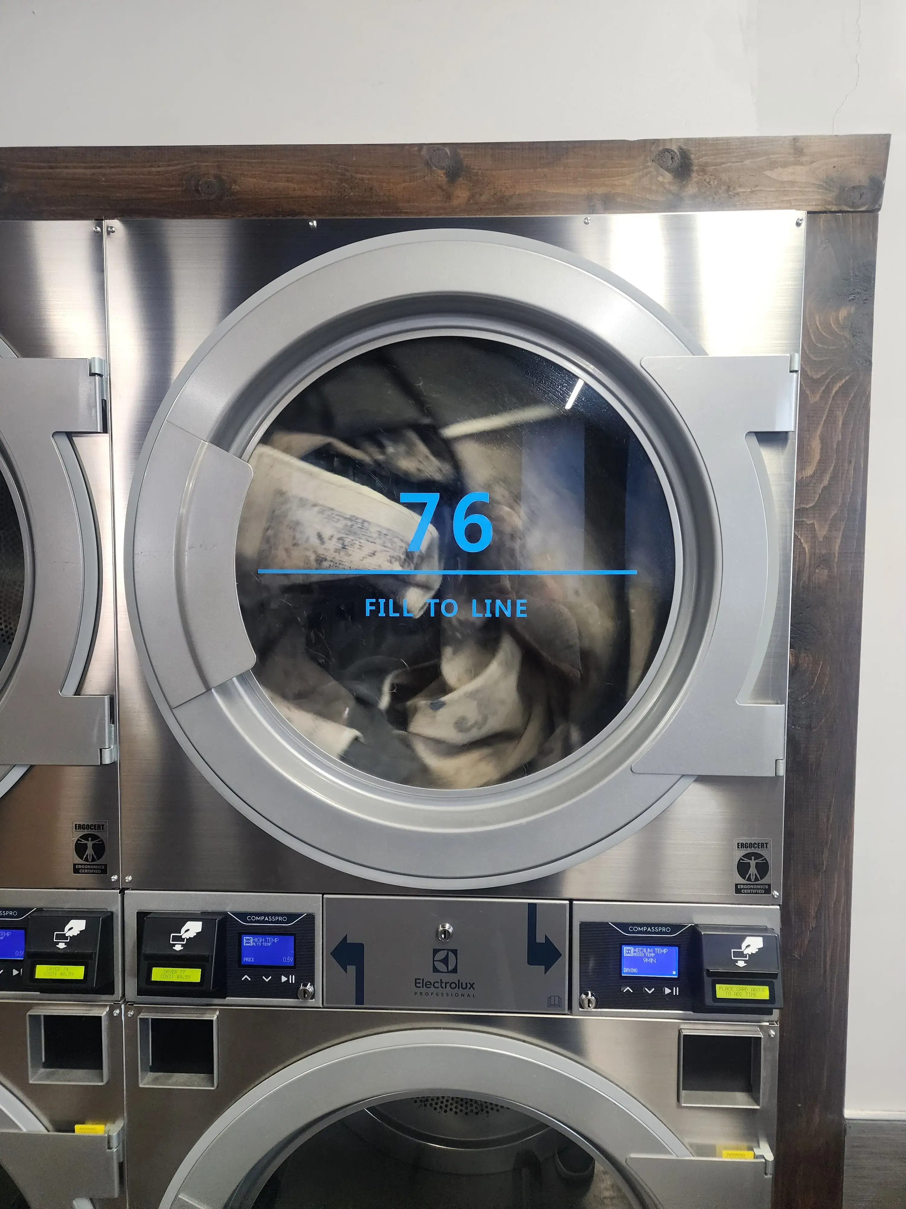 PUR Laundry Laundromat thumbnail 10