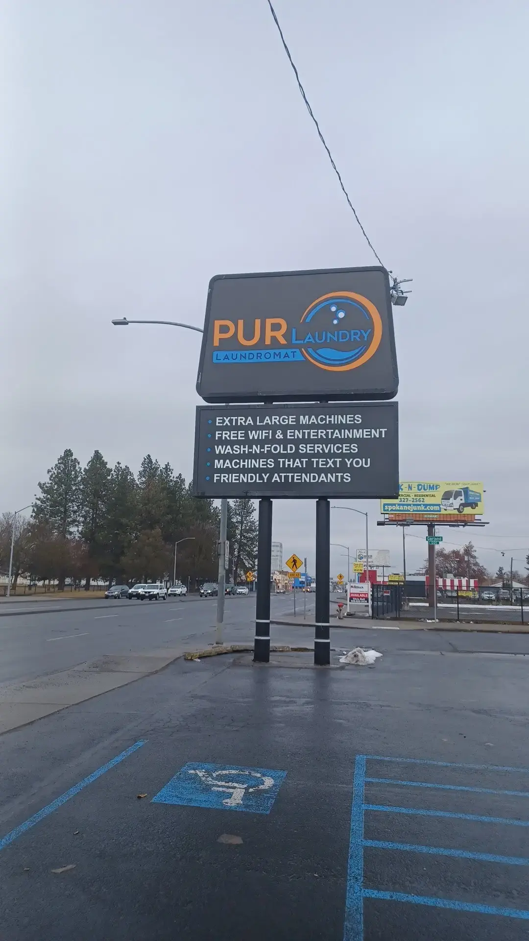 PUR Laundry Laundromat - Image 18