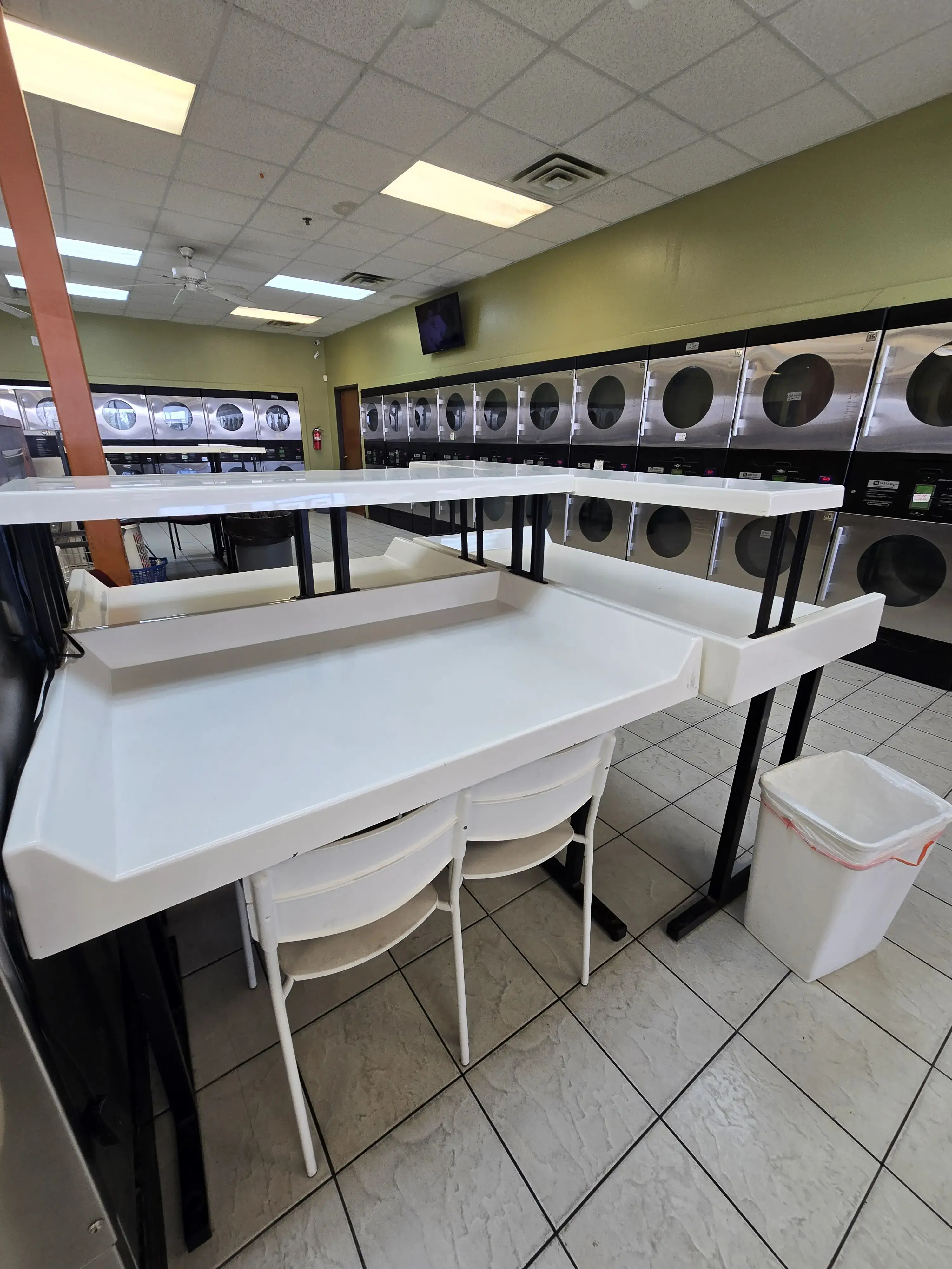 Pure Lavanderia thumbnail 16