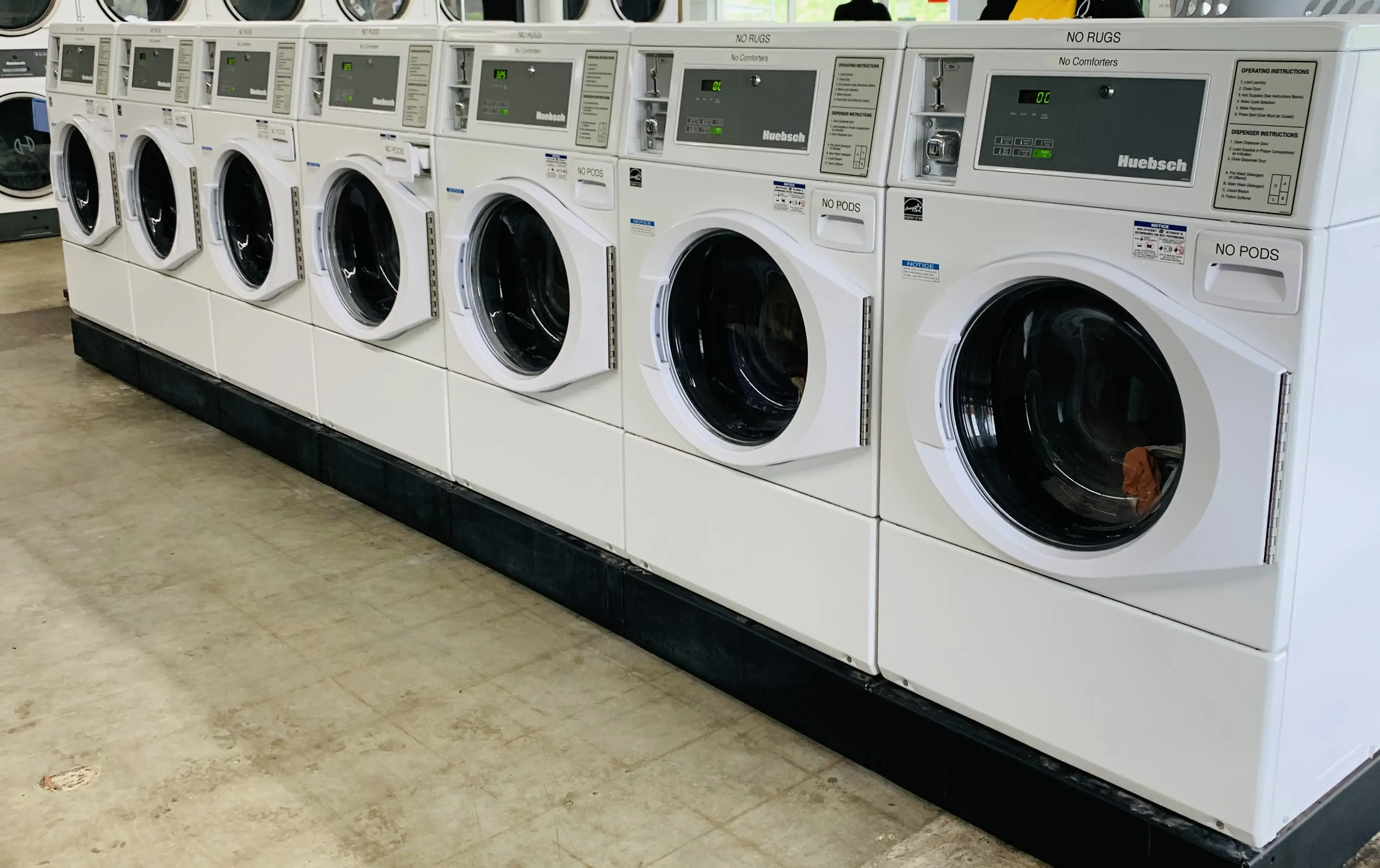 PURNELL'S MINI-STORAGE & COIN LAUNDRY - Image 2