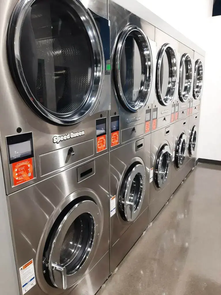 Quantum Commercial Laundry - Anchorage thumbnail 2