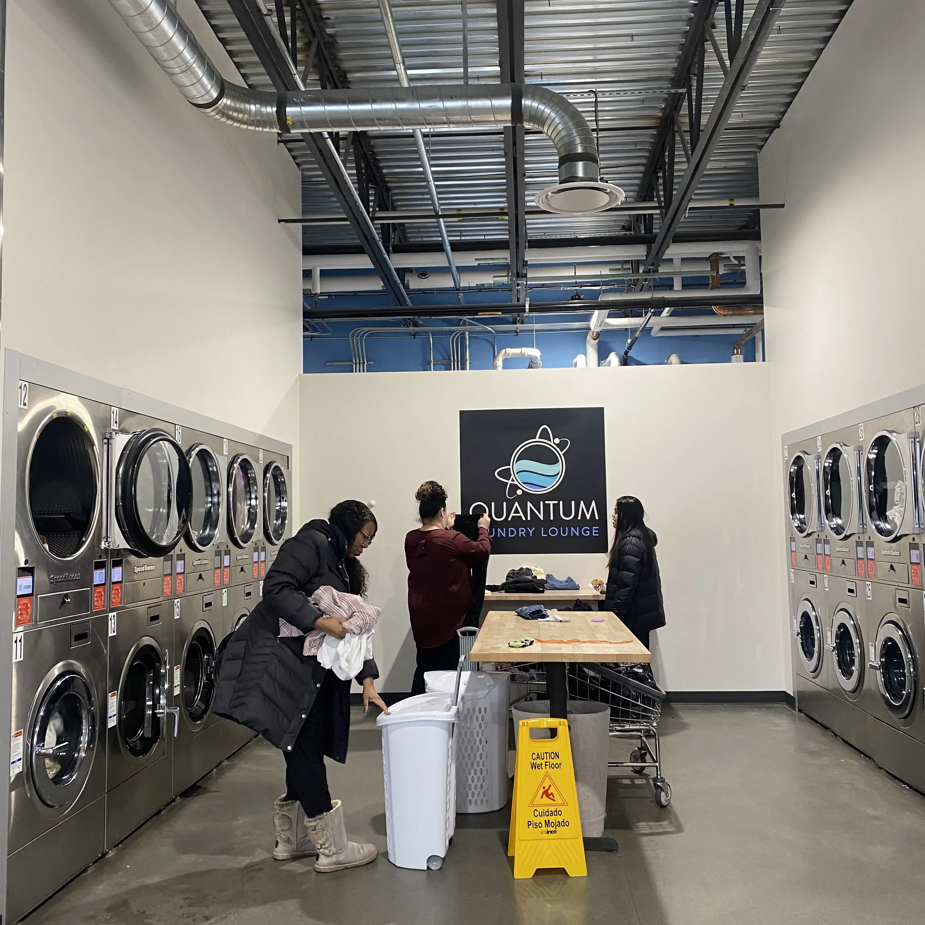 Quantum Laundry Lounge - Image 10