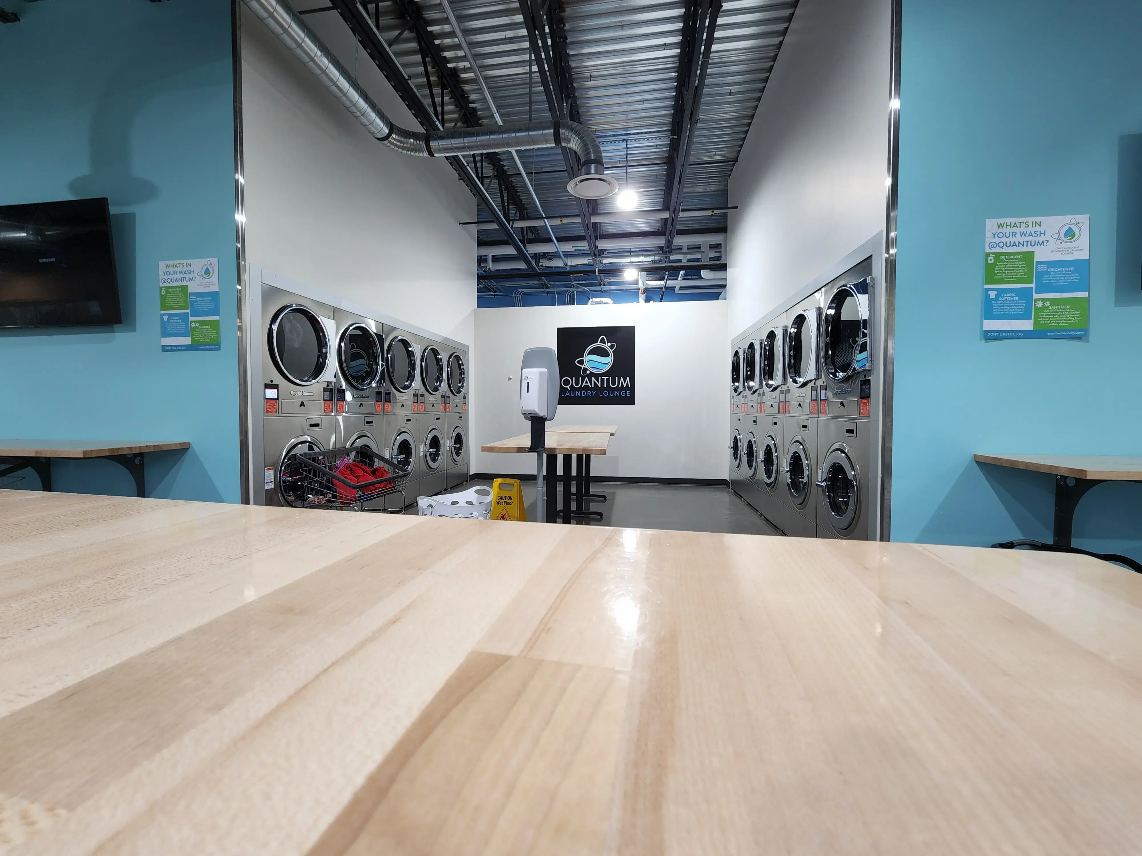 Quantum Laundry Lounge thumbnail 11