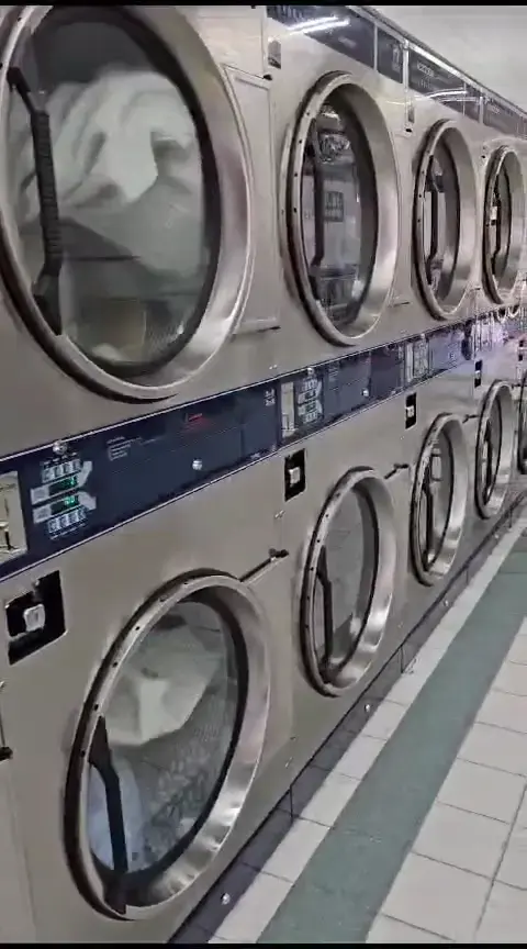 Queen Anne Laundromat - Image 18