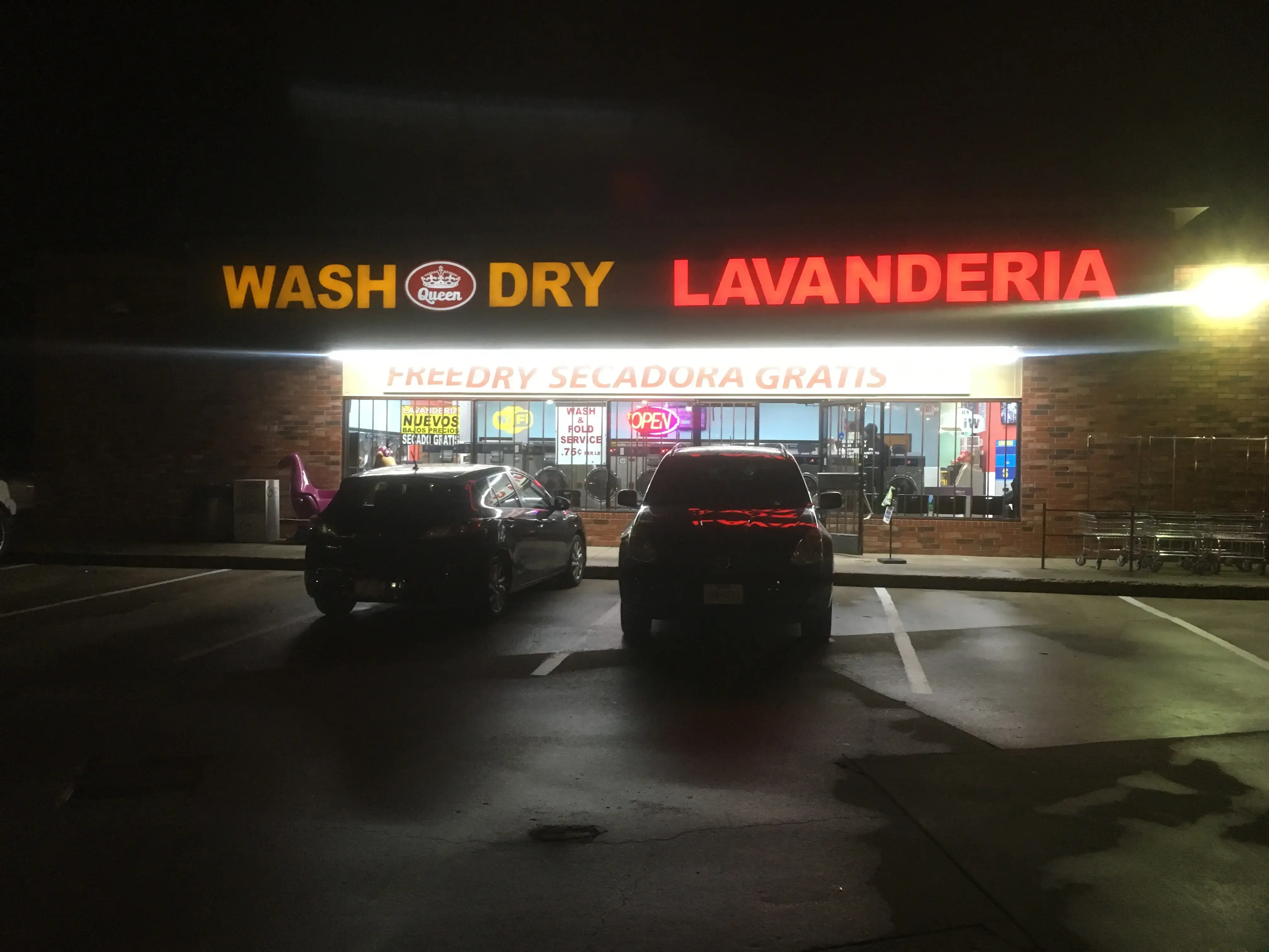 QUEEN Wash&Dry Coin Laundry thumbnail 7