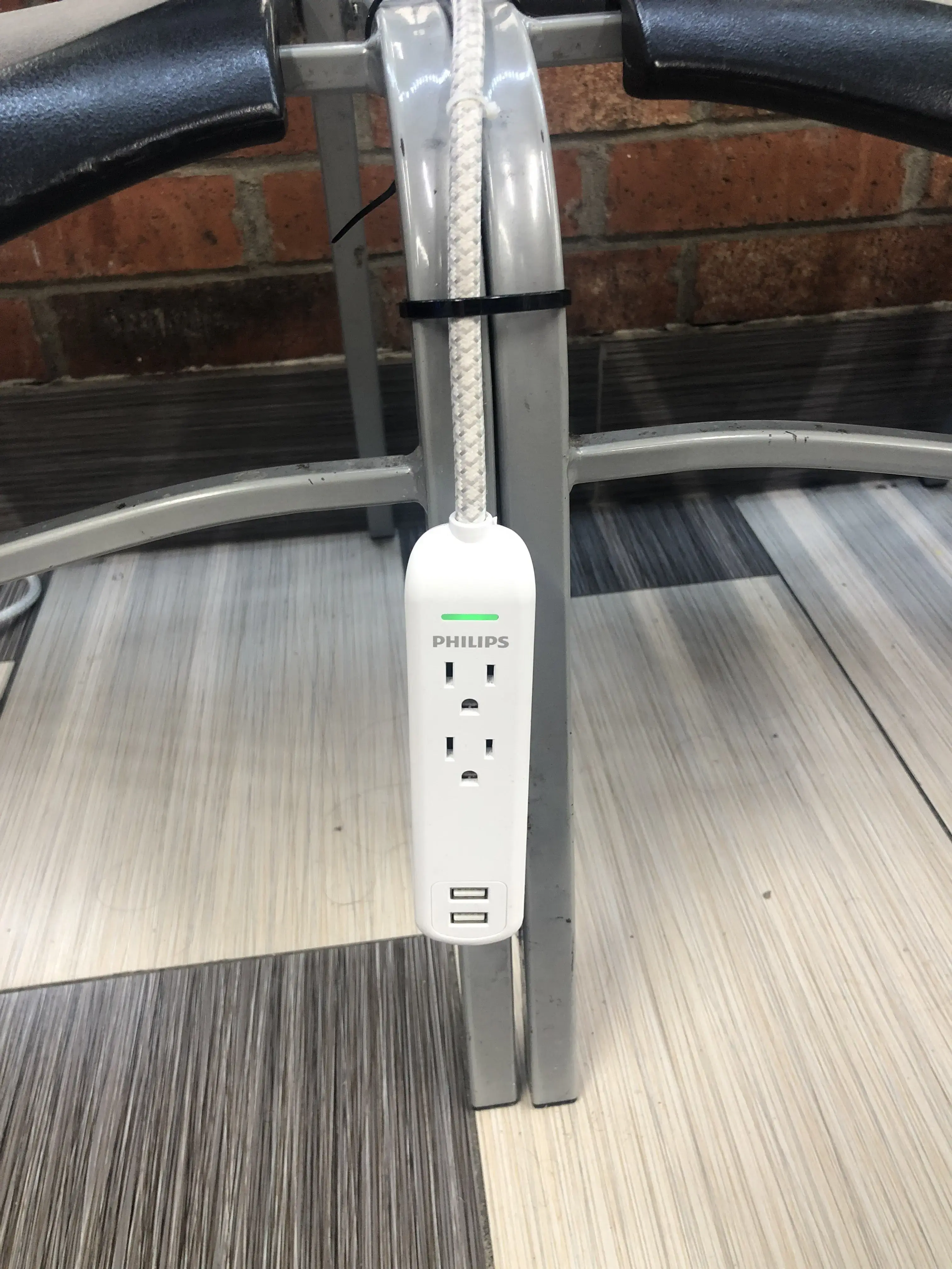 QUEEN Wash&Dry Coin Laundry thumbnail 15