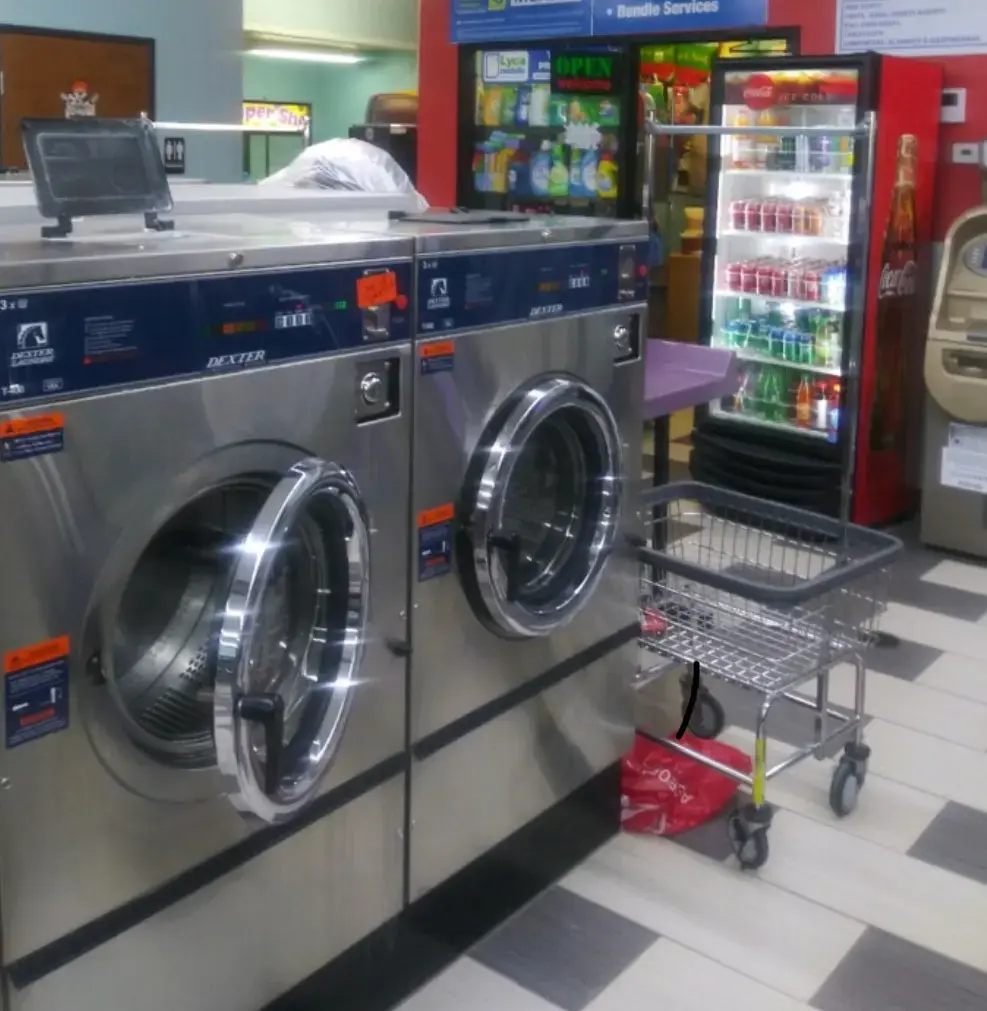 QUEEN Wash&Dry Coin Laundry thumbnail 2