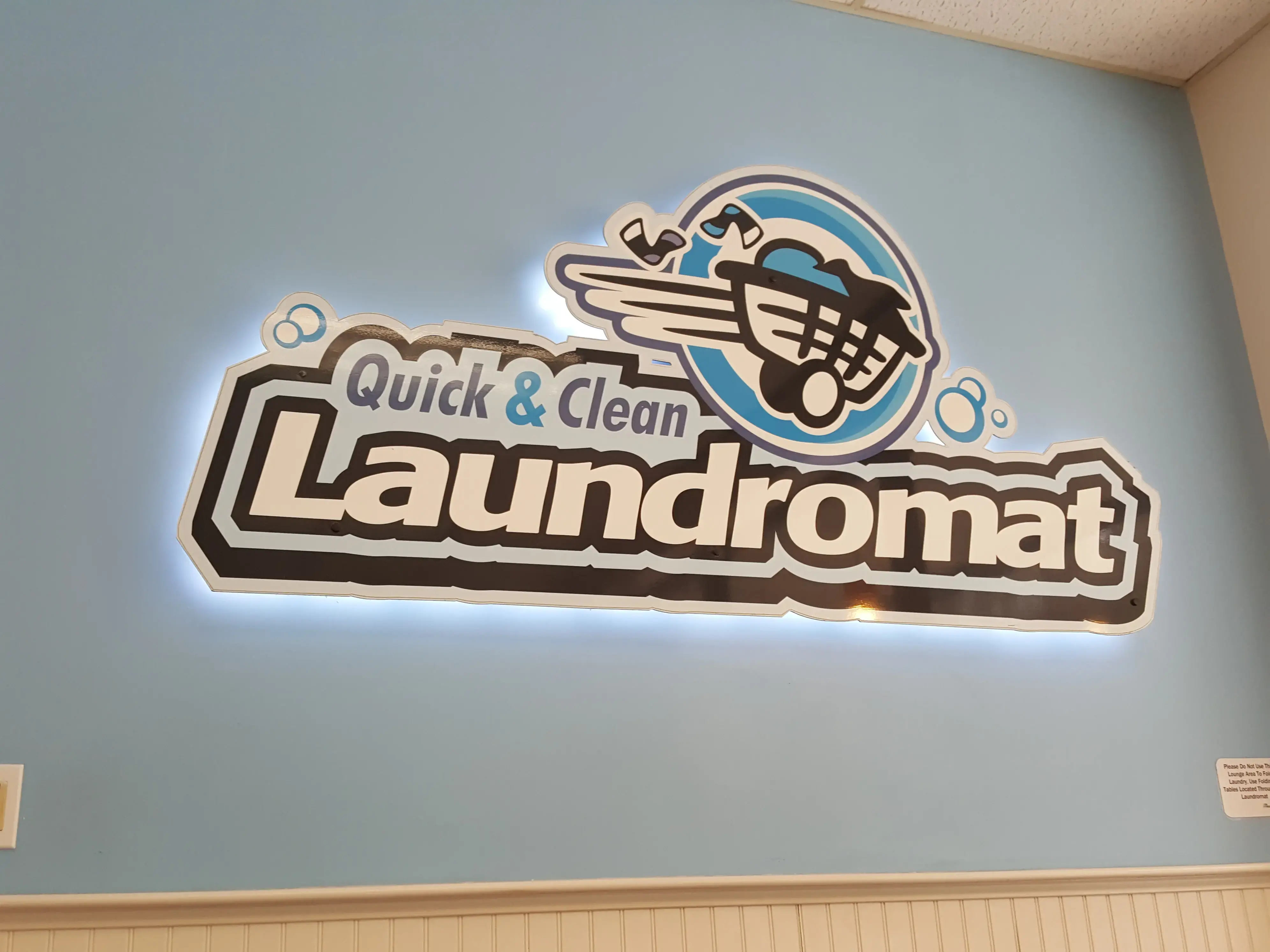 Quick and Clean Laundromat - Image 10