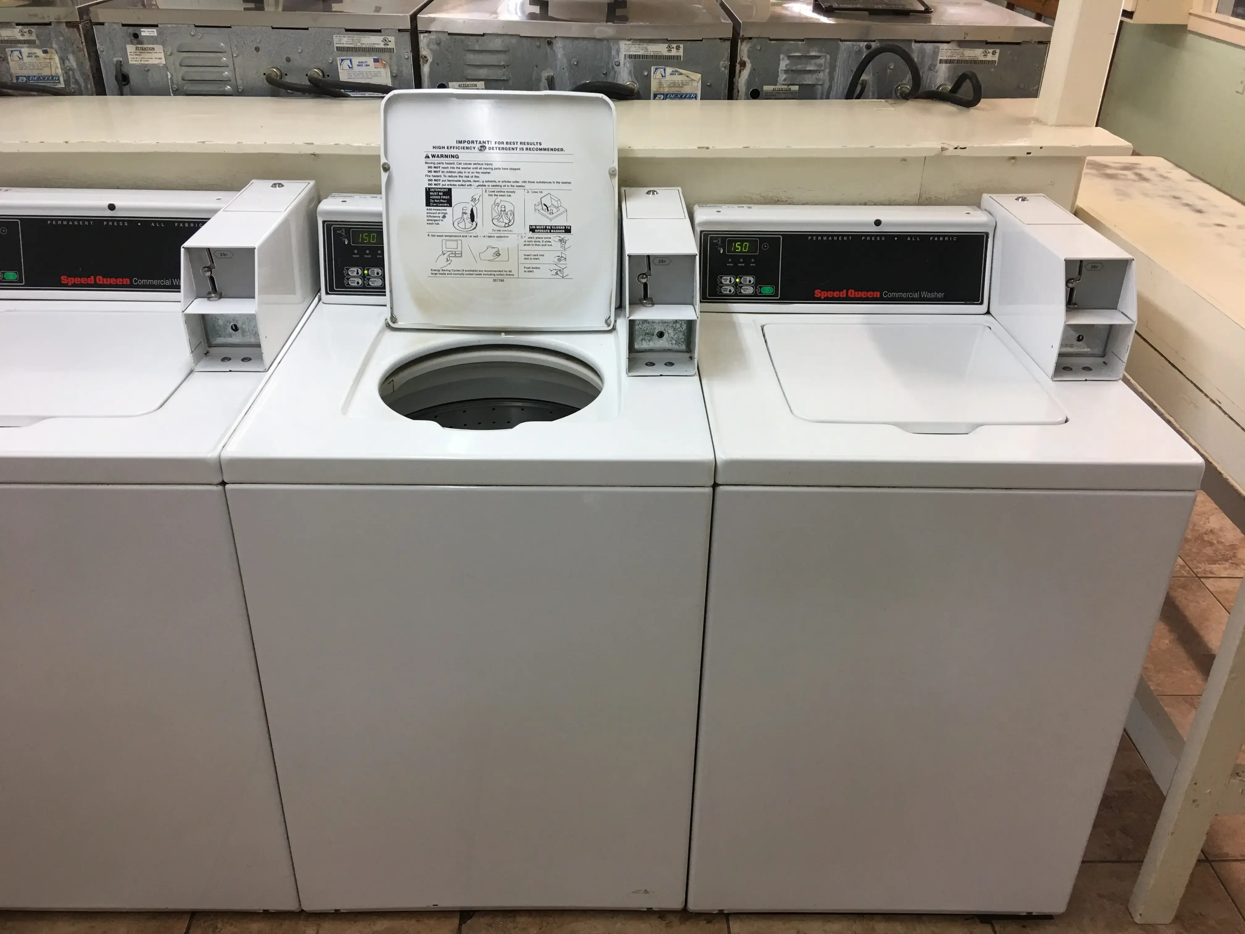 Quick Clean Coin-Opt Laundromat thumbnail 3