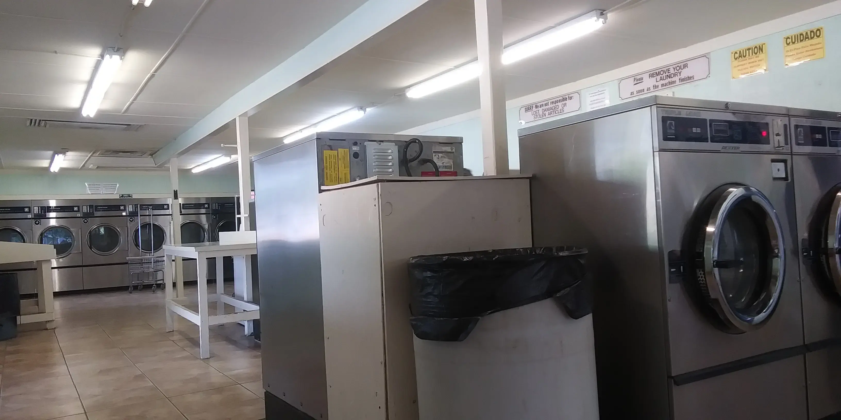 Quick Clean Coin-Opt Laundromat thumbnail 5