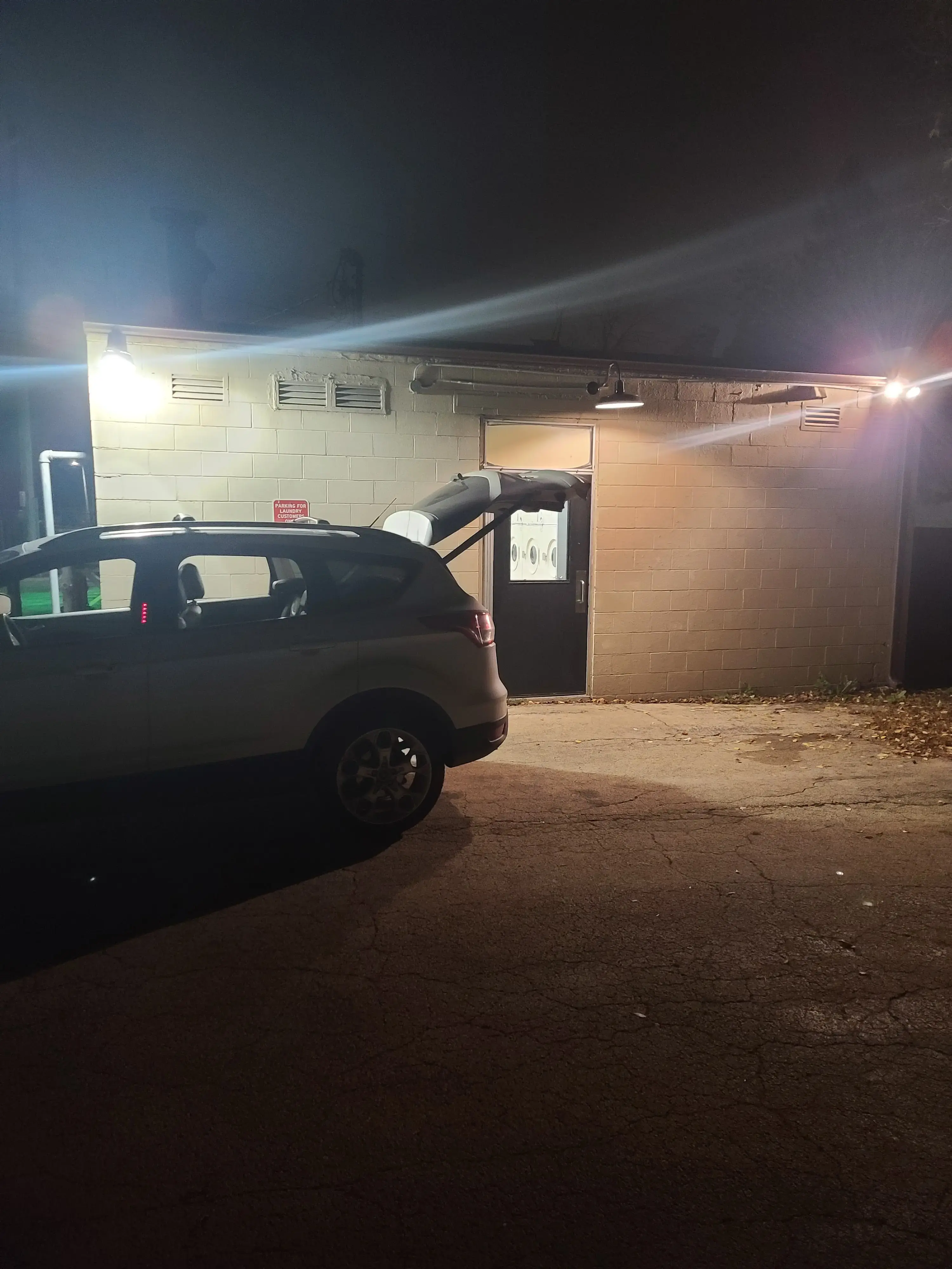 Quick Clean Laundry- Menasha - Image 11