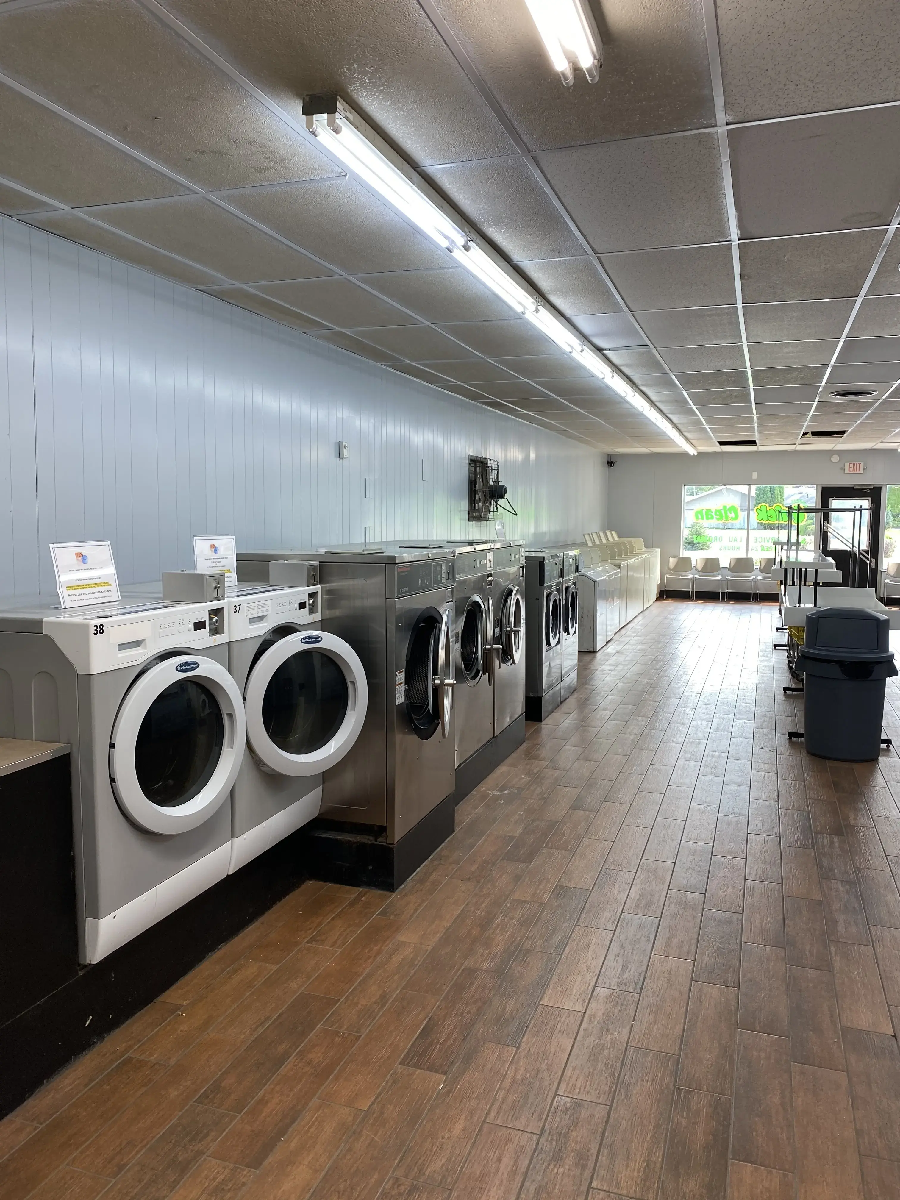 Quick Clean Laundry Appleton thumbnail 4