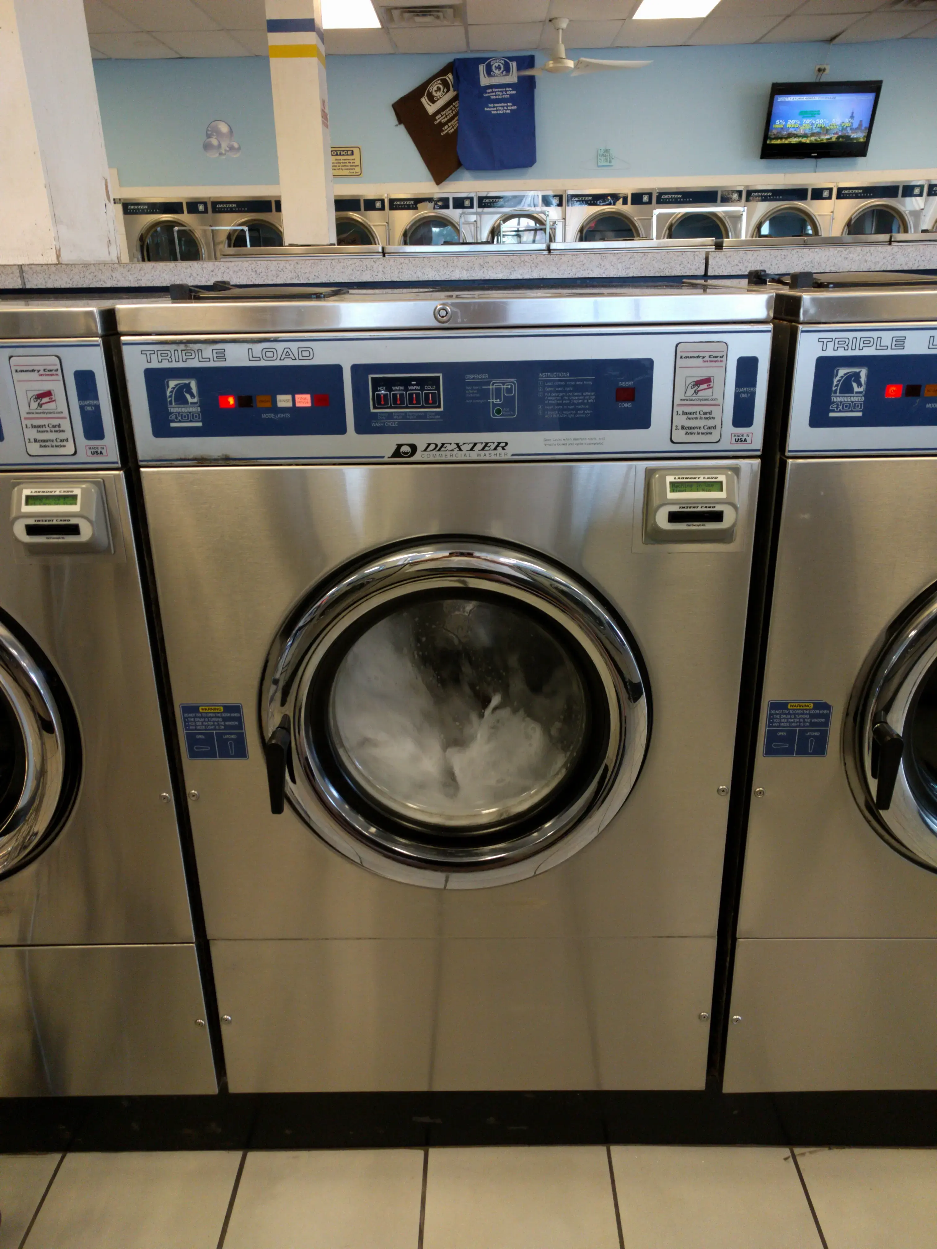 Quick Cycle Laundromat - Image 11