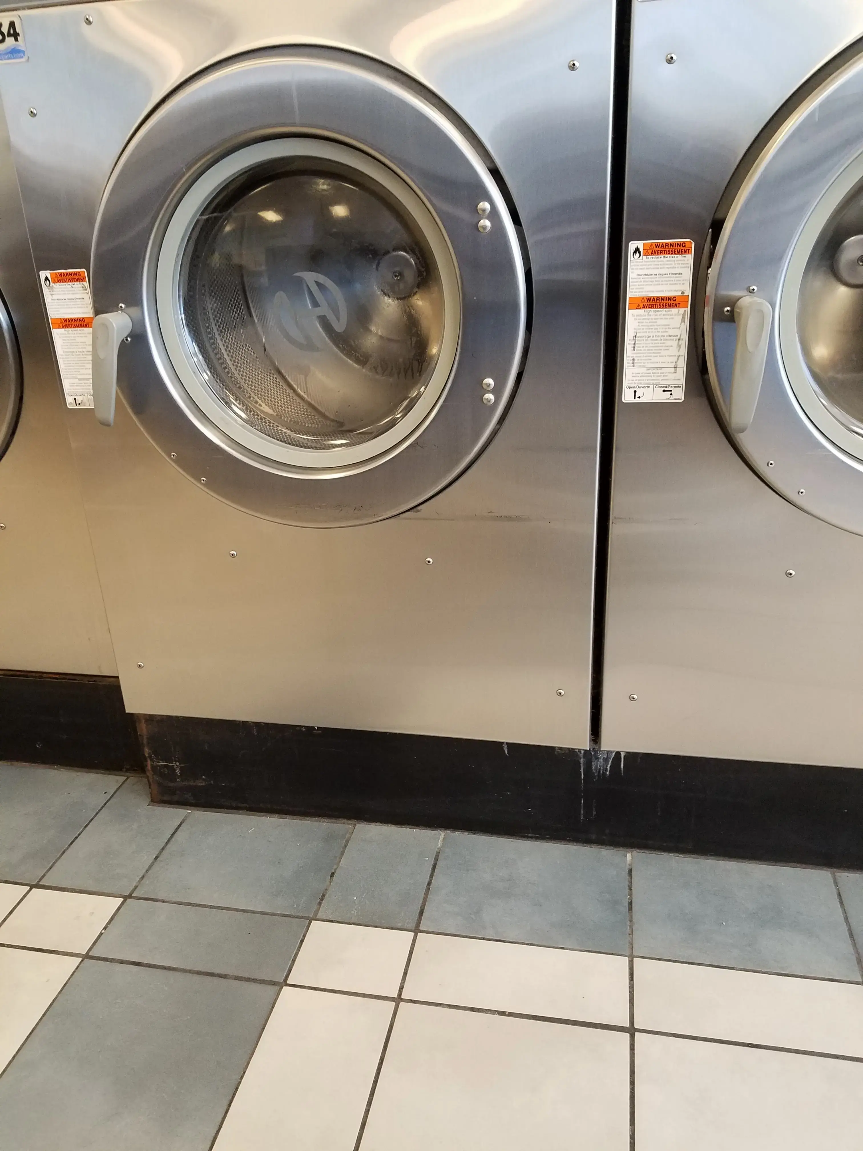 Quick Cycle Laundromat - Image 15