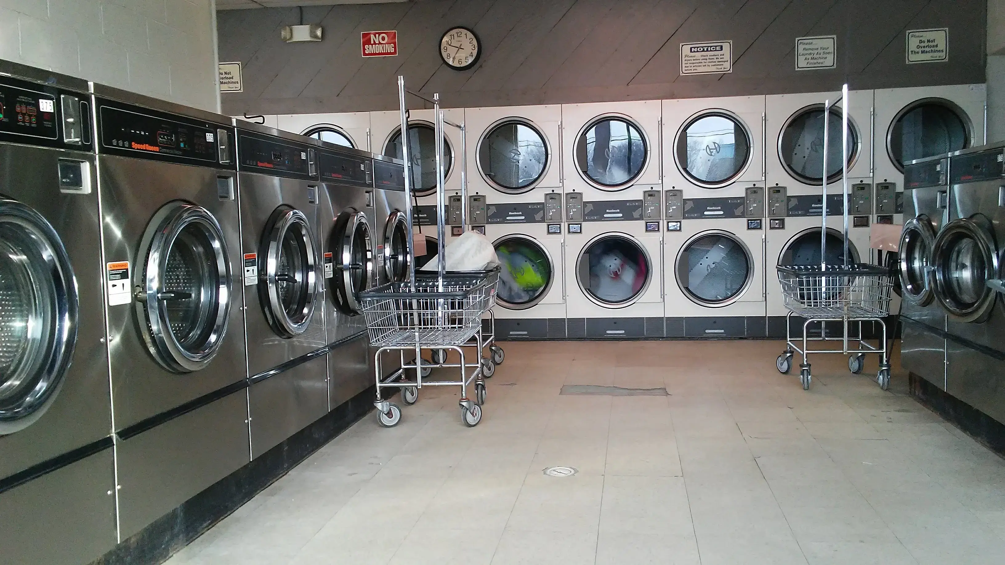 Quick-N-EZ Coin Laundry thumbnail 7