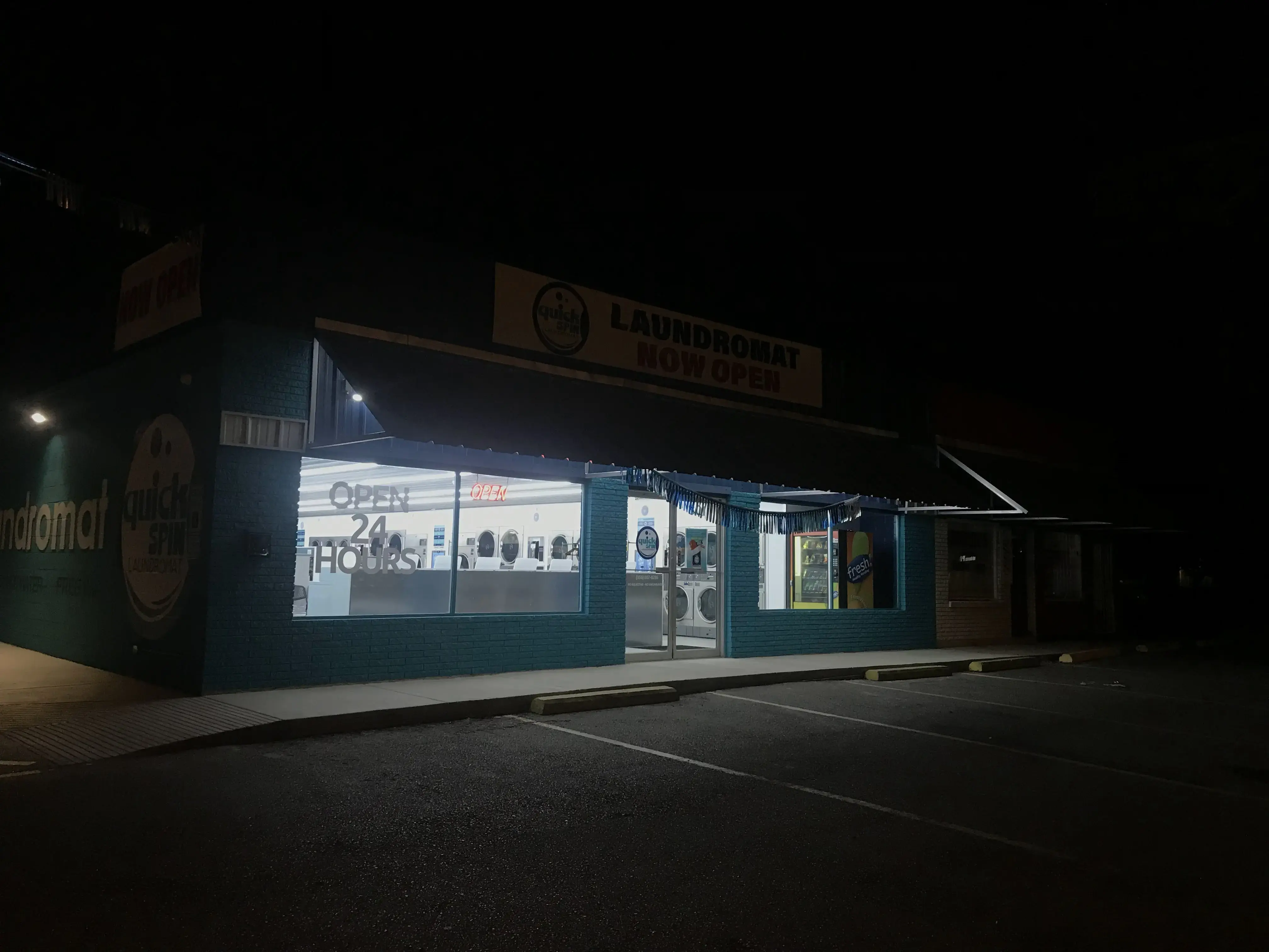 Quick Spin Laundromat - Image 12