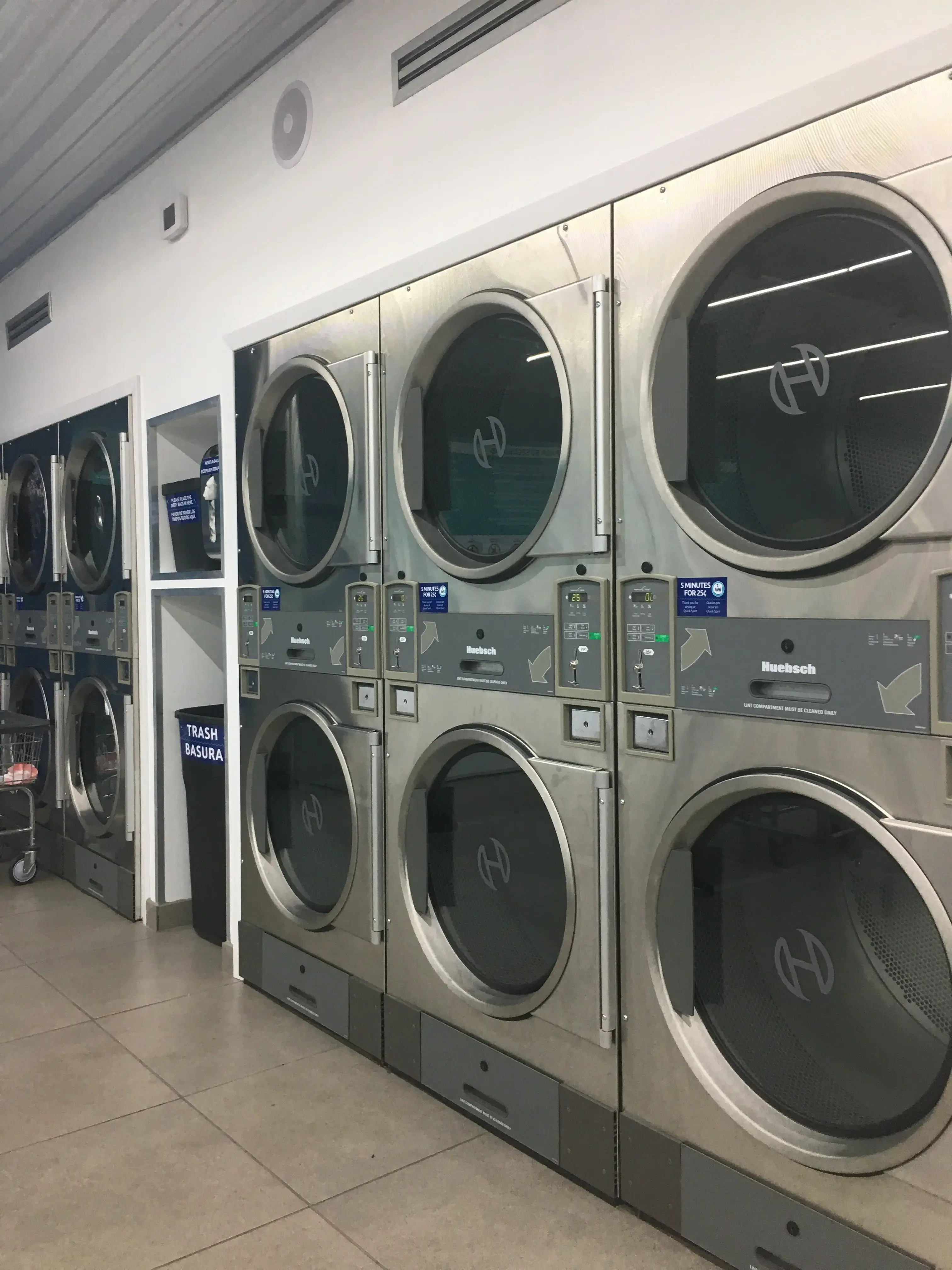 Quick Spin Laundromat - Image 19