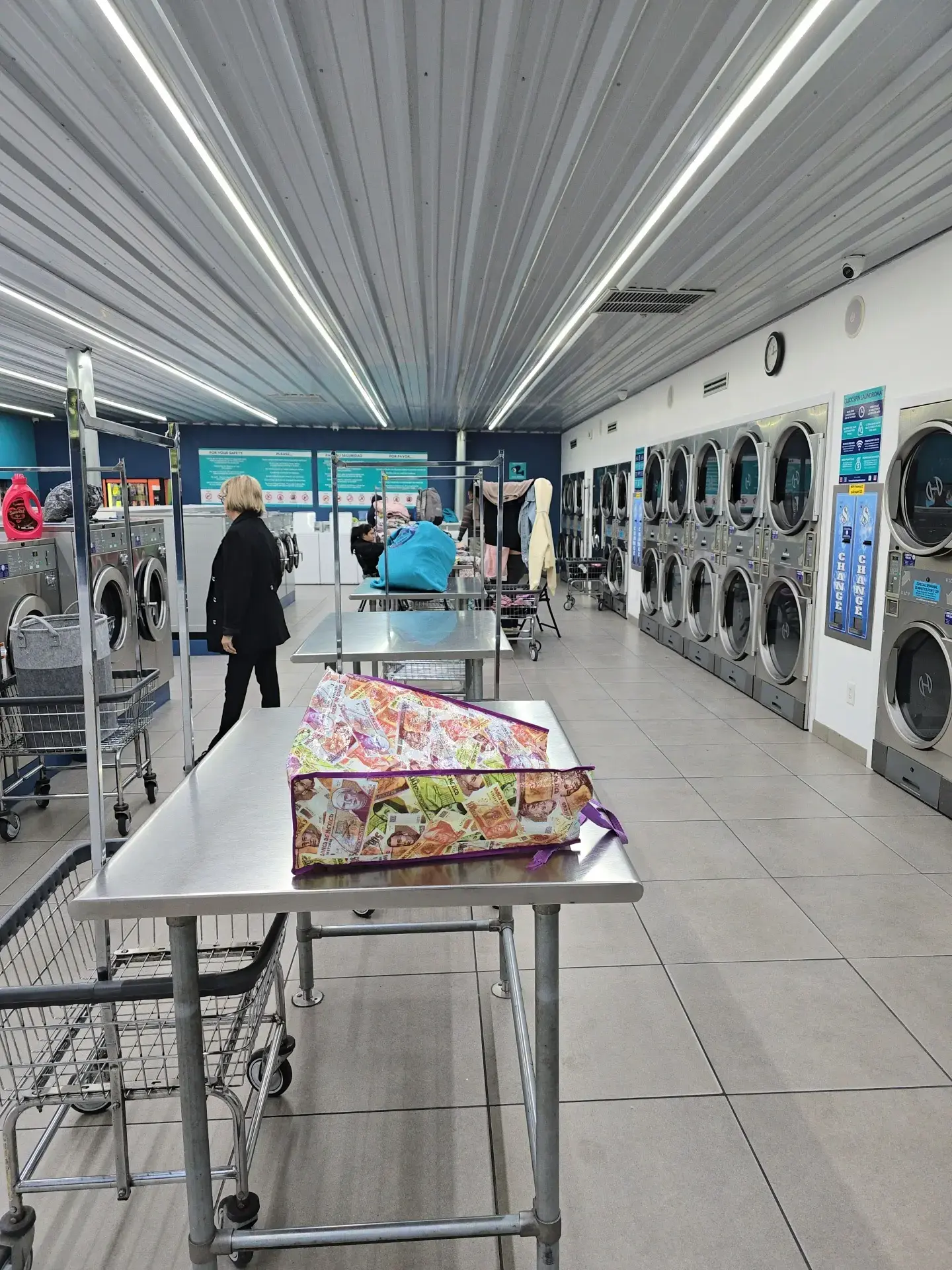 Quick Spin Laundromat thumbnail 8