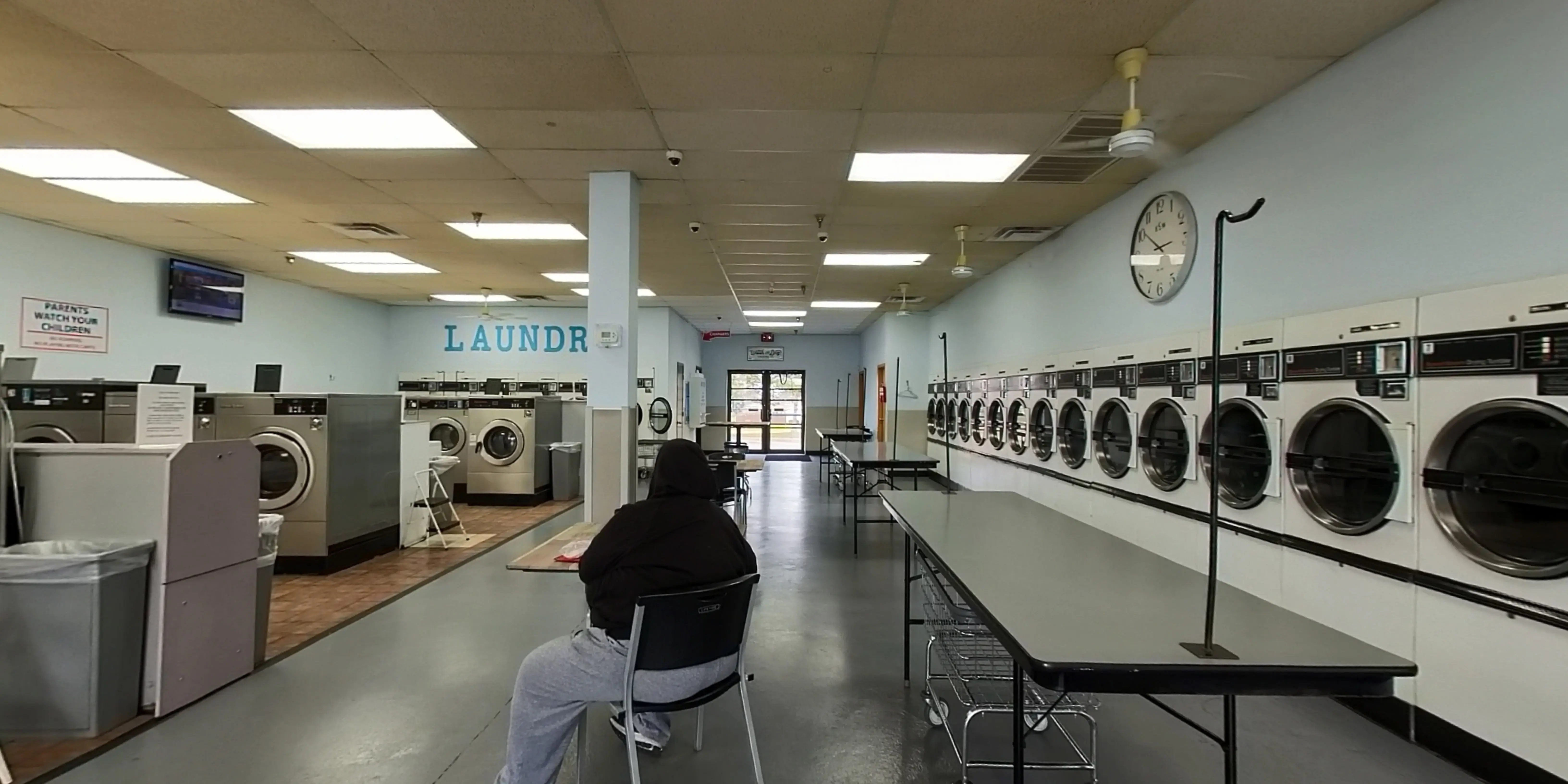 Quick Wash Coin Laundry Iowa - Image 8