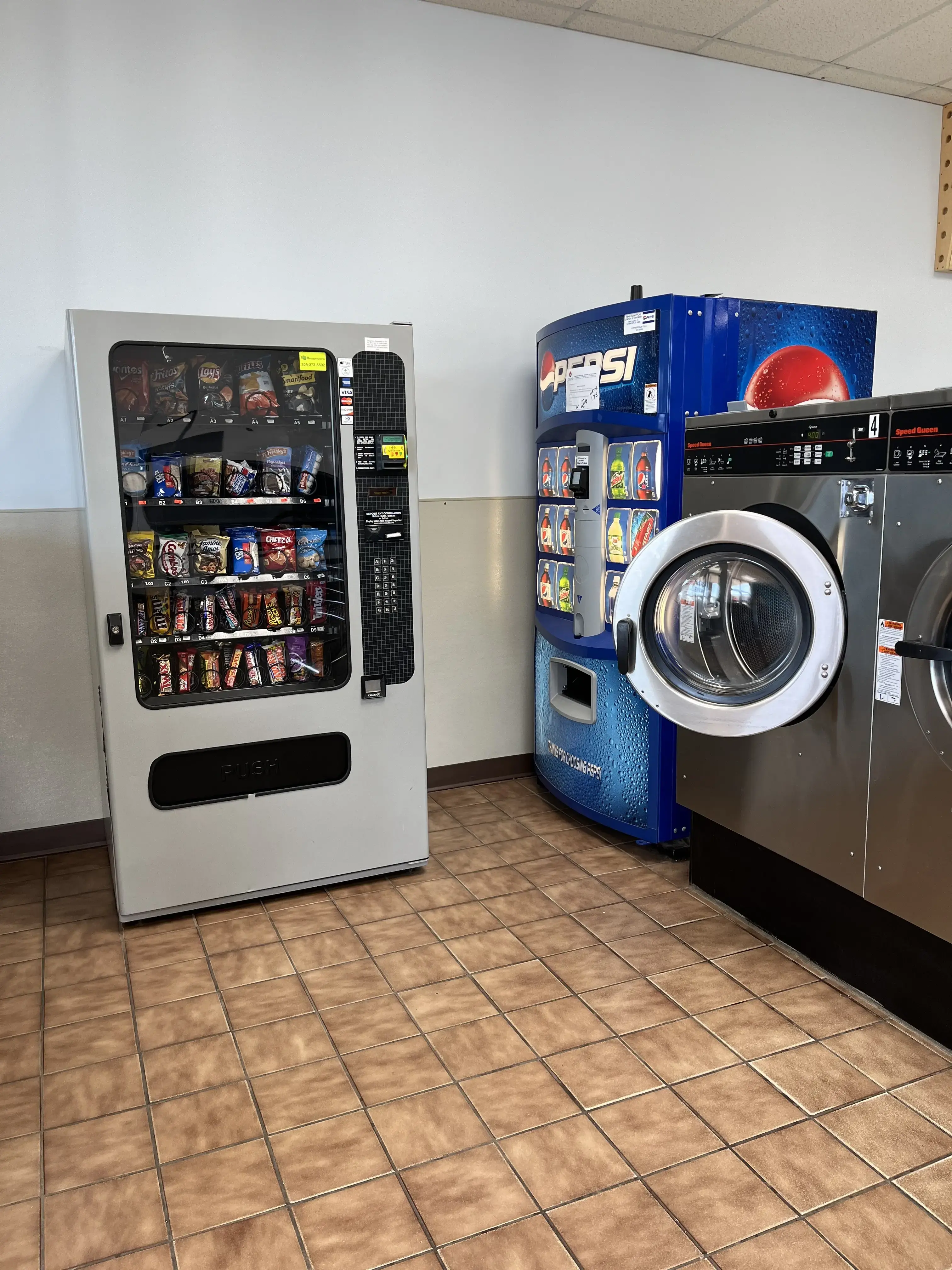 Quick Wash Coin Laundry Iowa thumbnail 5