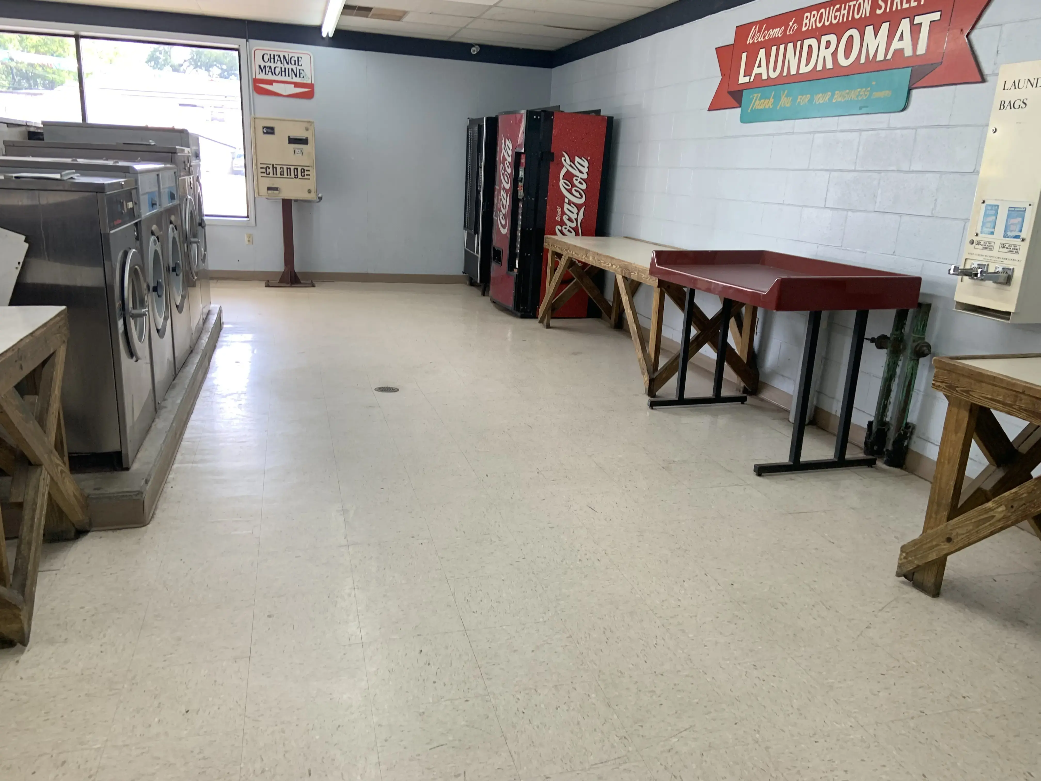 Quick Wash Laundromat thumbnail 6
