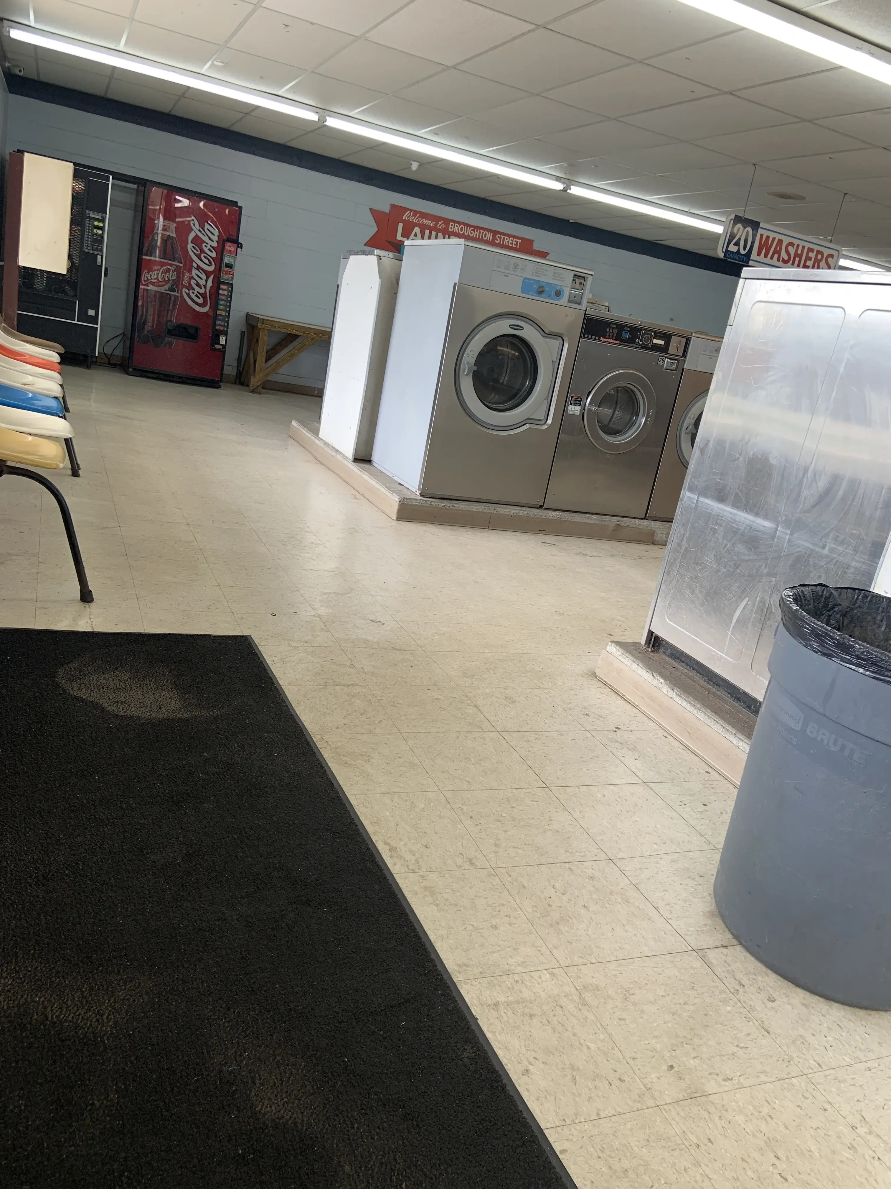 Quick Wash Laundromat thumbnail 20