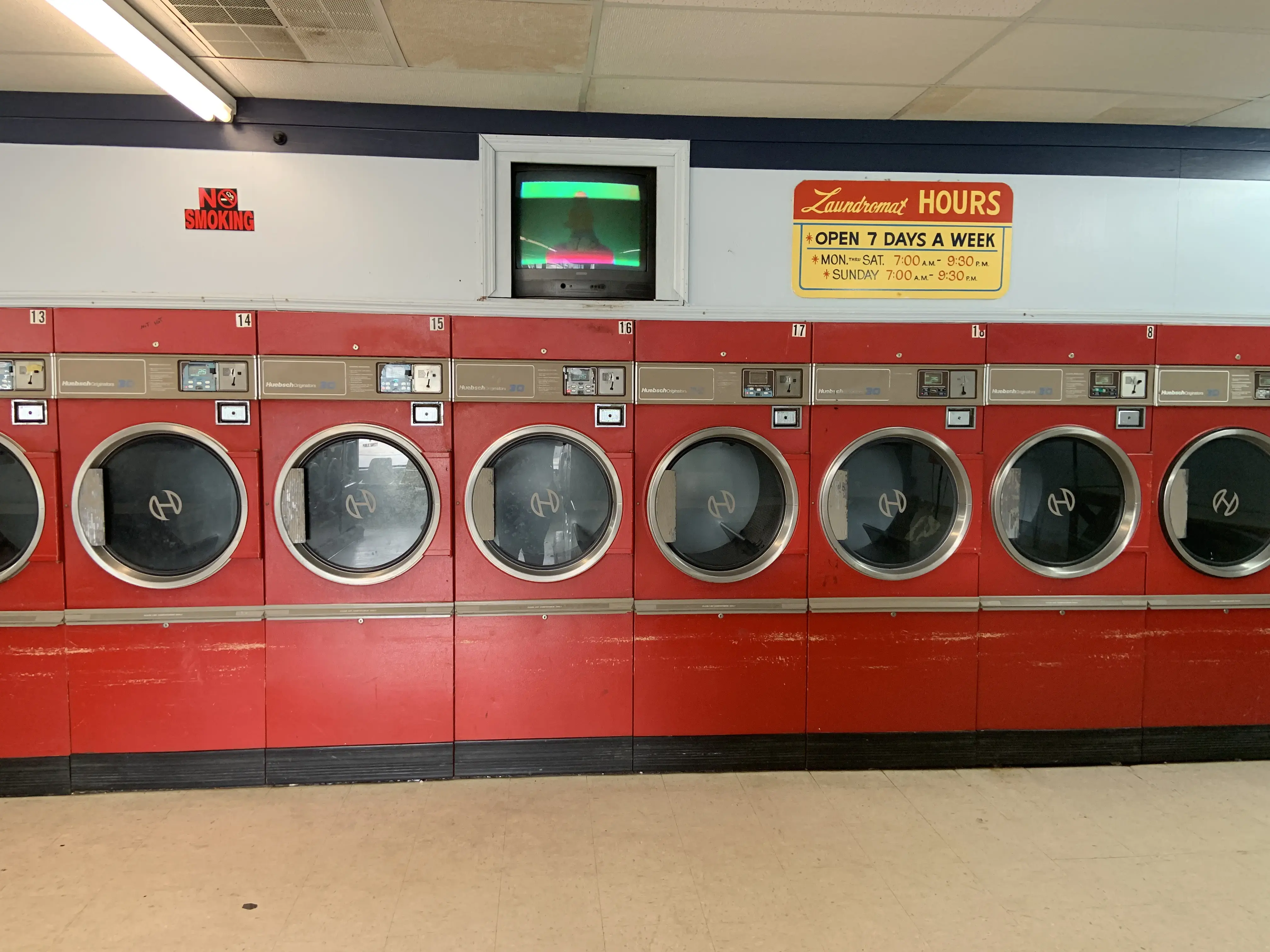 Quick Wash Laundromat thumbnail 15