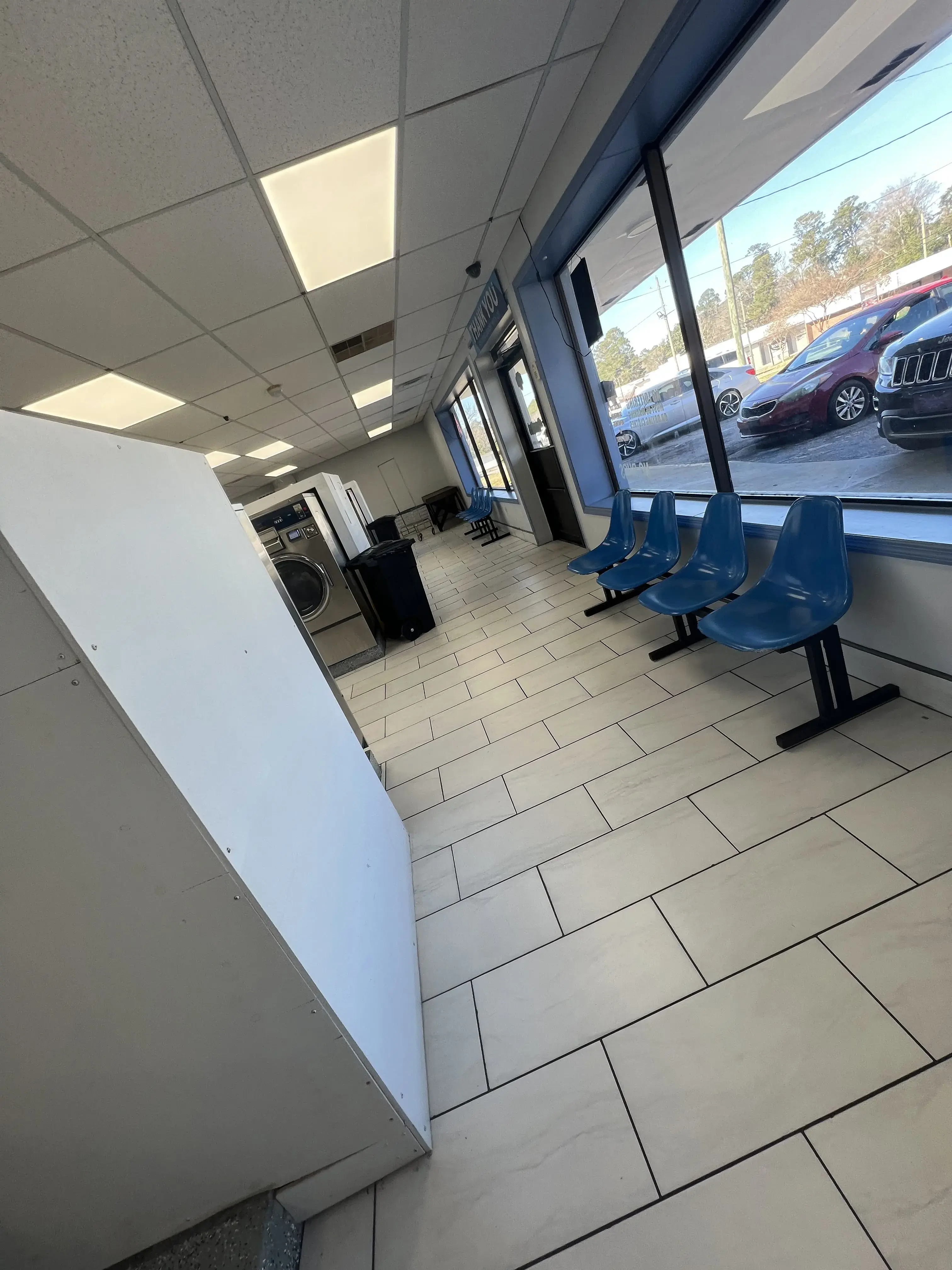 Quick Wash Laundromat thumbnail 8