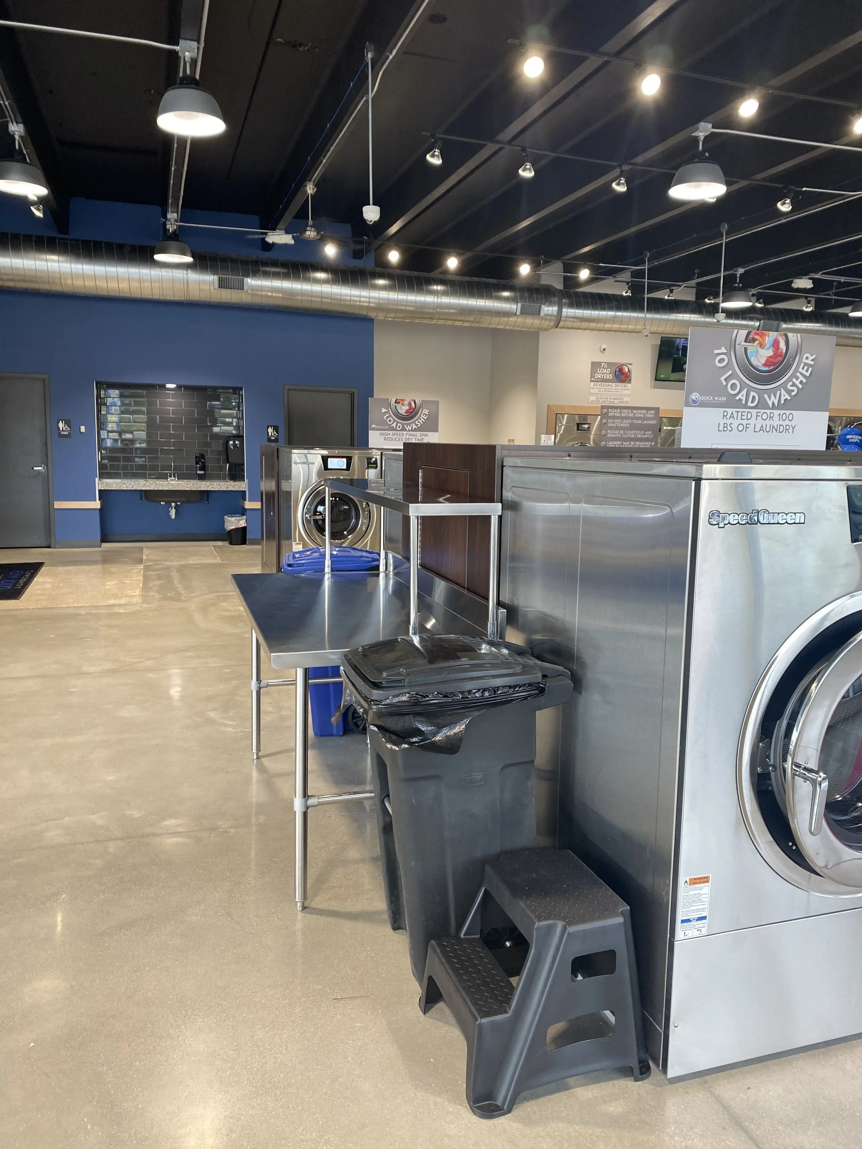 Quick Wash Laundromats on Villard thumbnail 18