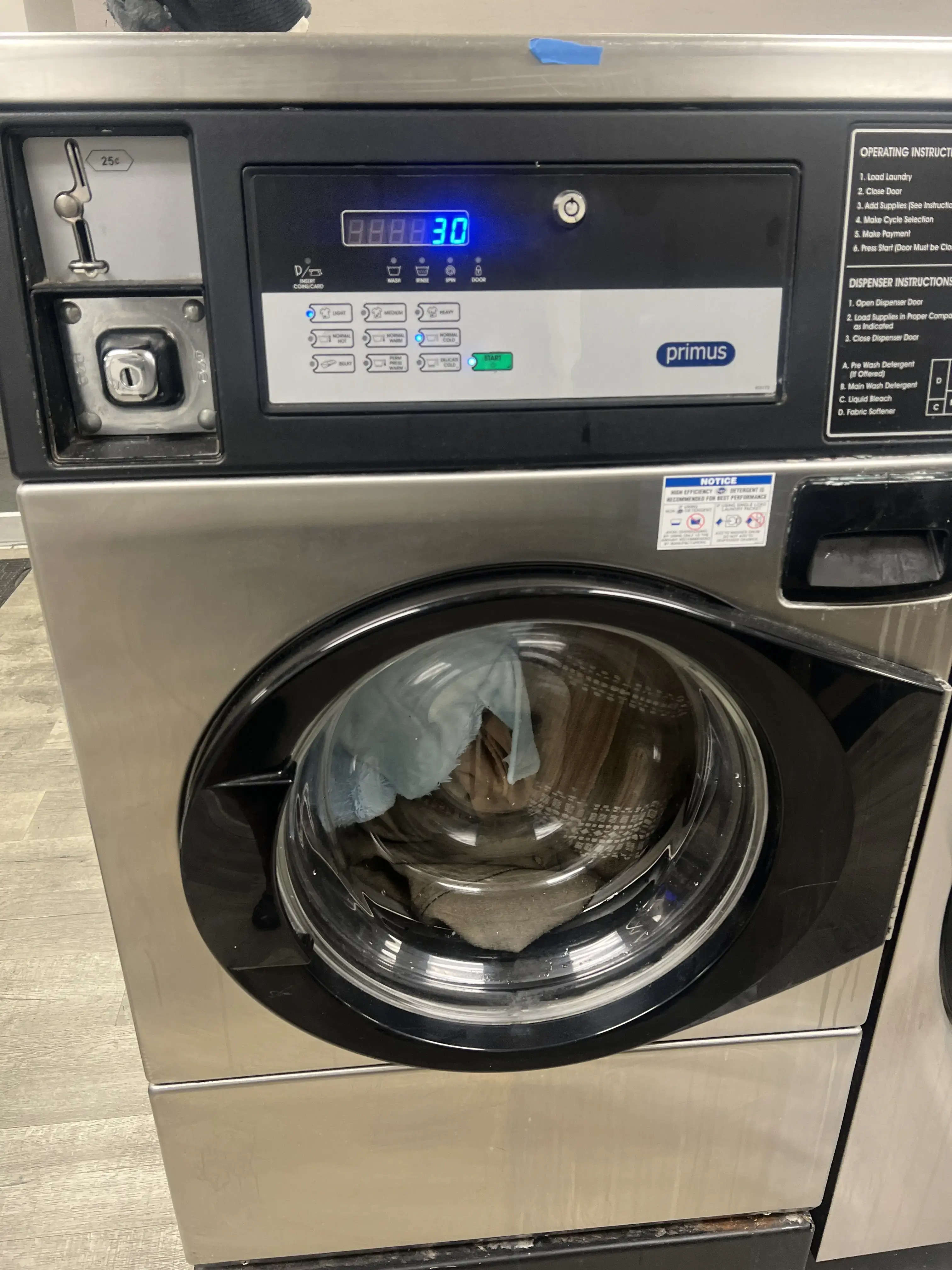 Quickclean Laundromat - Image 4