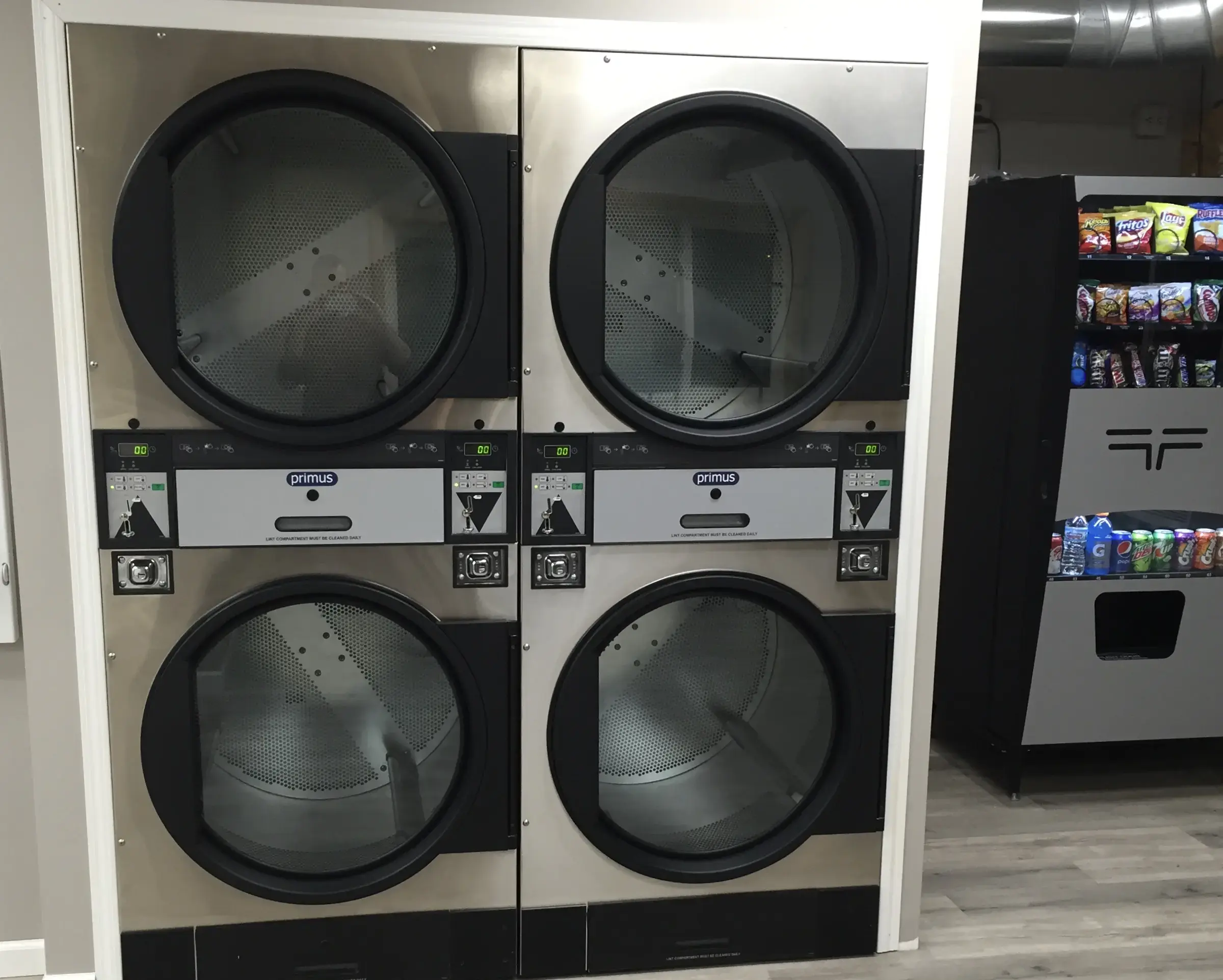 Quickclean Laundromat - Image 15