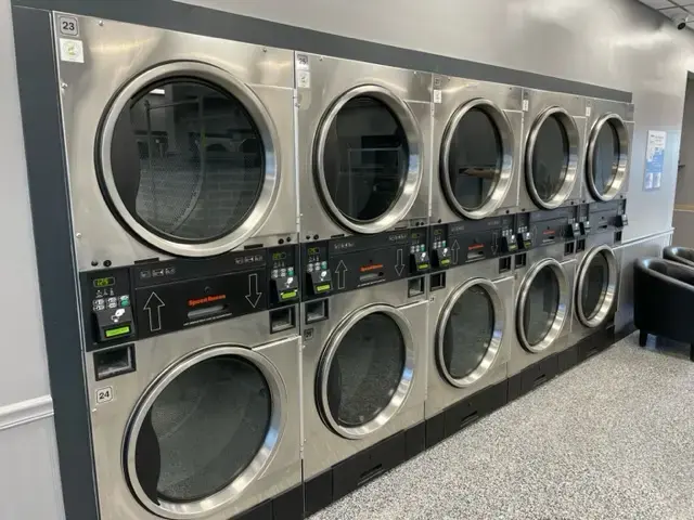 QuickSpin Laundromat thumbnail 9