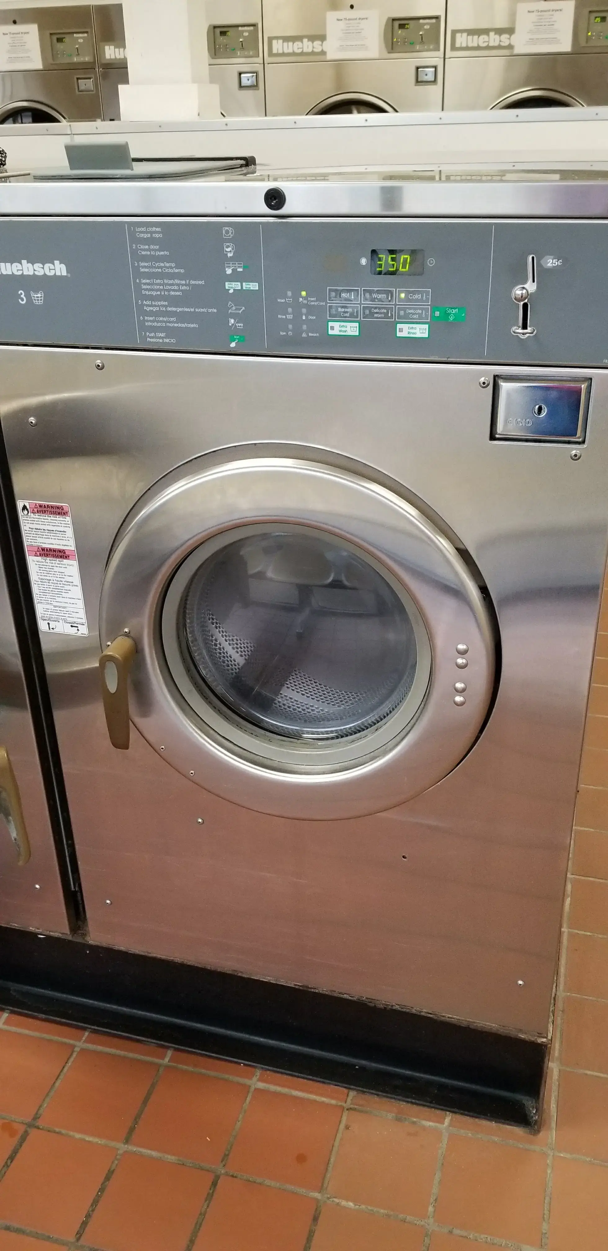 Quickwash Coin Laundry thumbnail 18