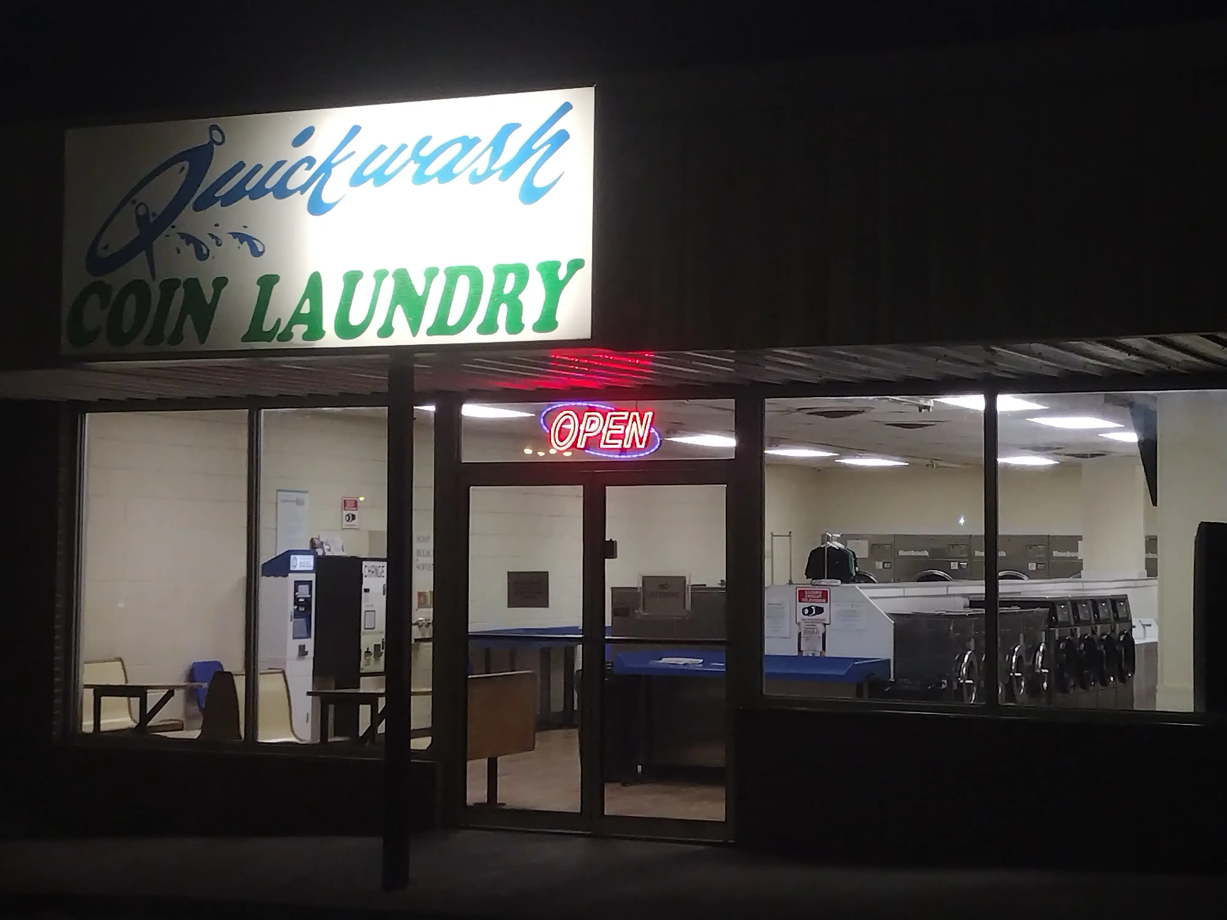 Quickwash Coin Laundry - Image 1