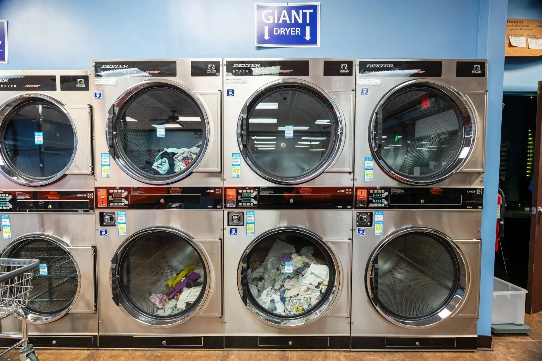 Quickwash laundromat - Image 4