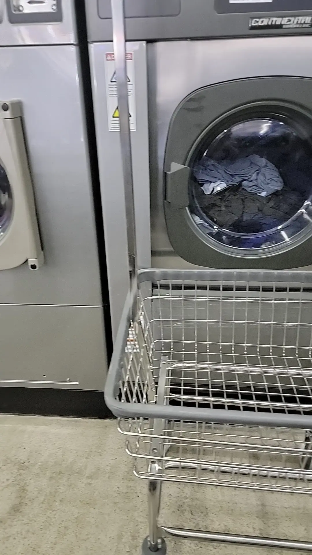 Quik Trip Laundromat - Image 10