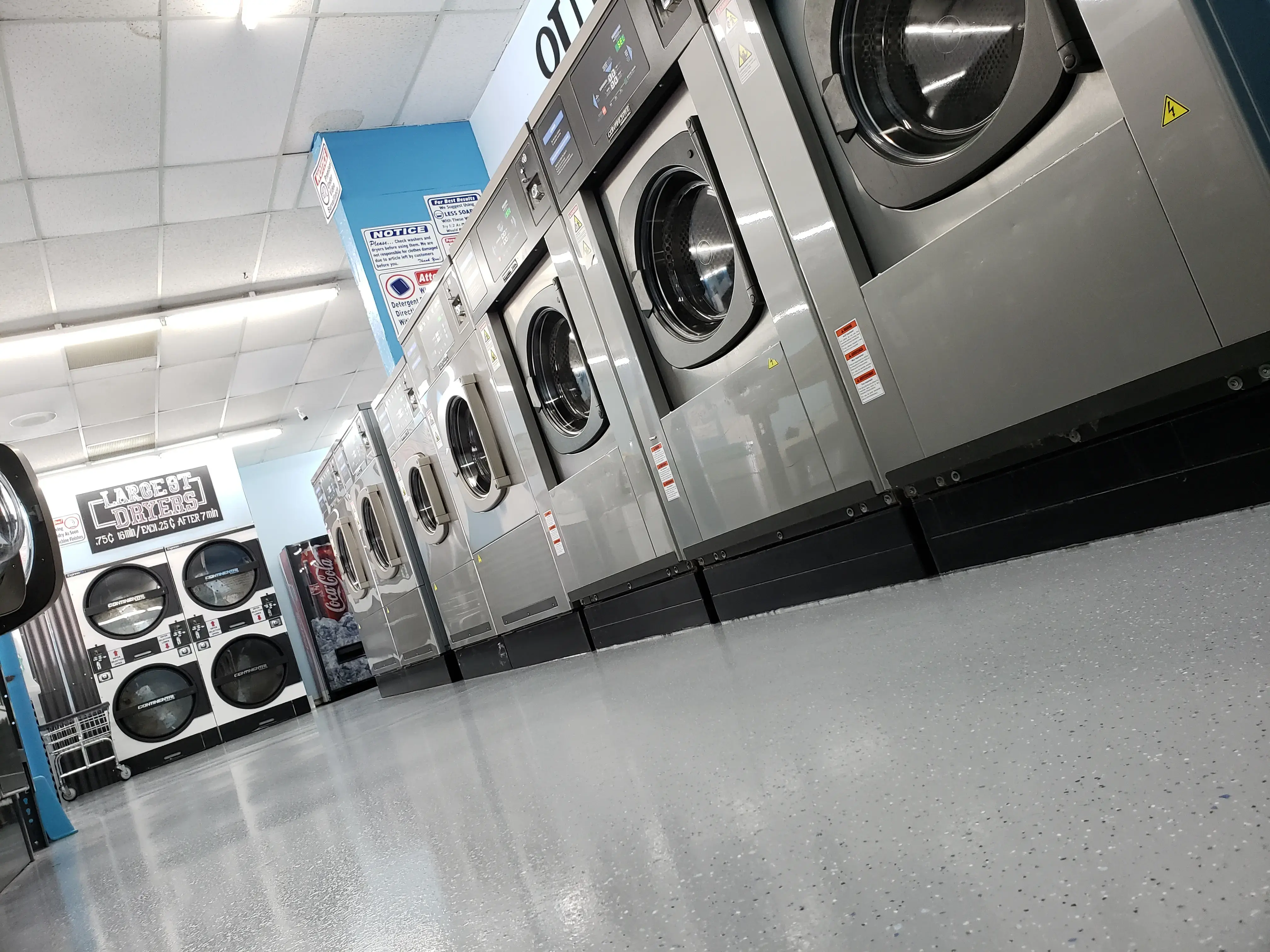 Quik Trip Laundromat - Image 18