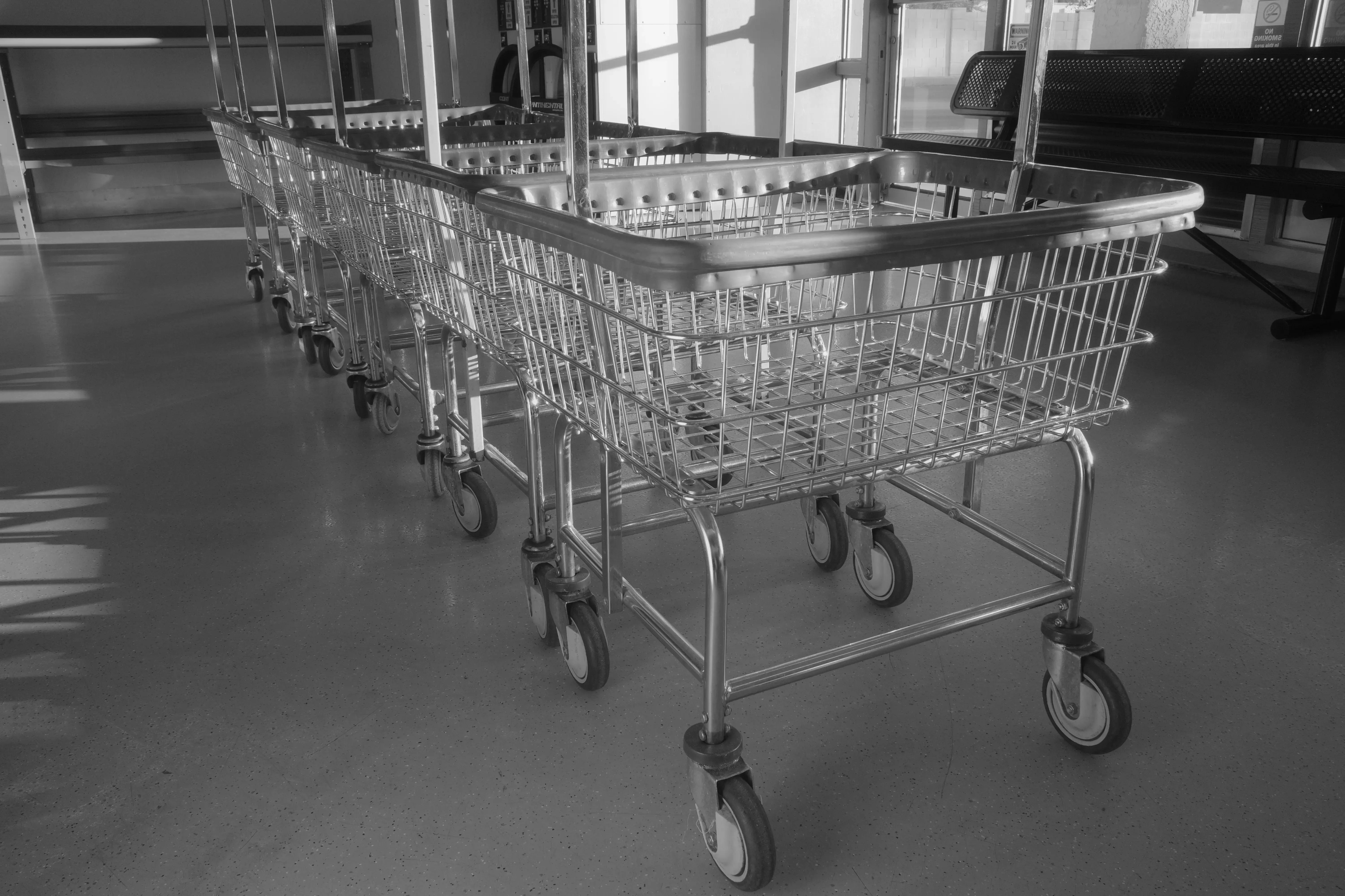 Quik Trip Laundromat - Image 7