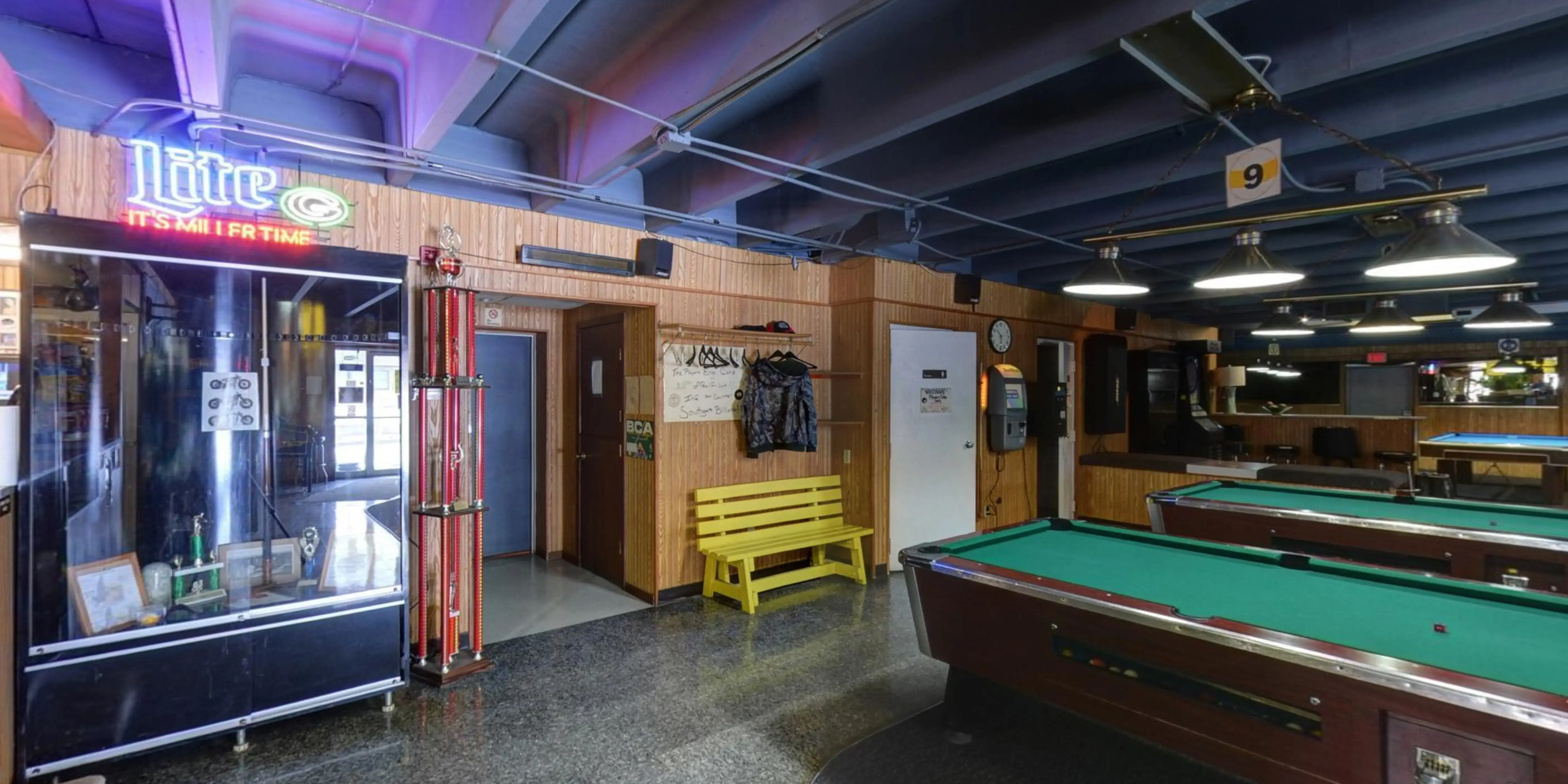 Quik Wash Laundromat - Image 6