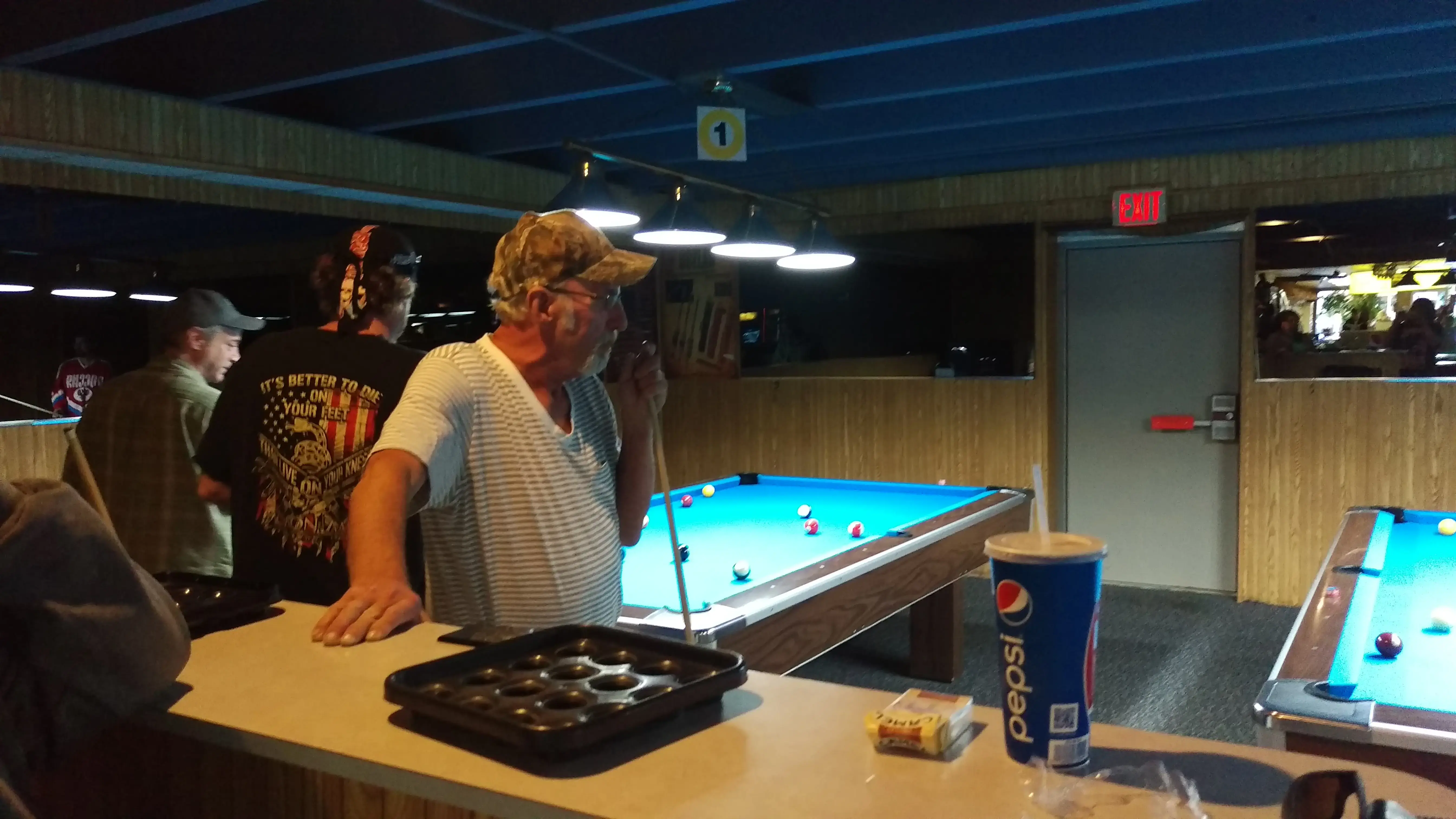 Quik Wash Laundromat thumbnail 15