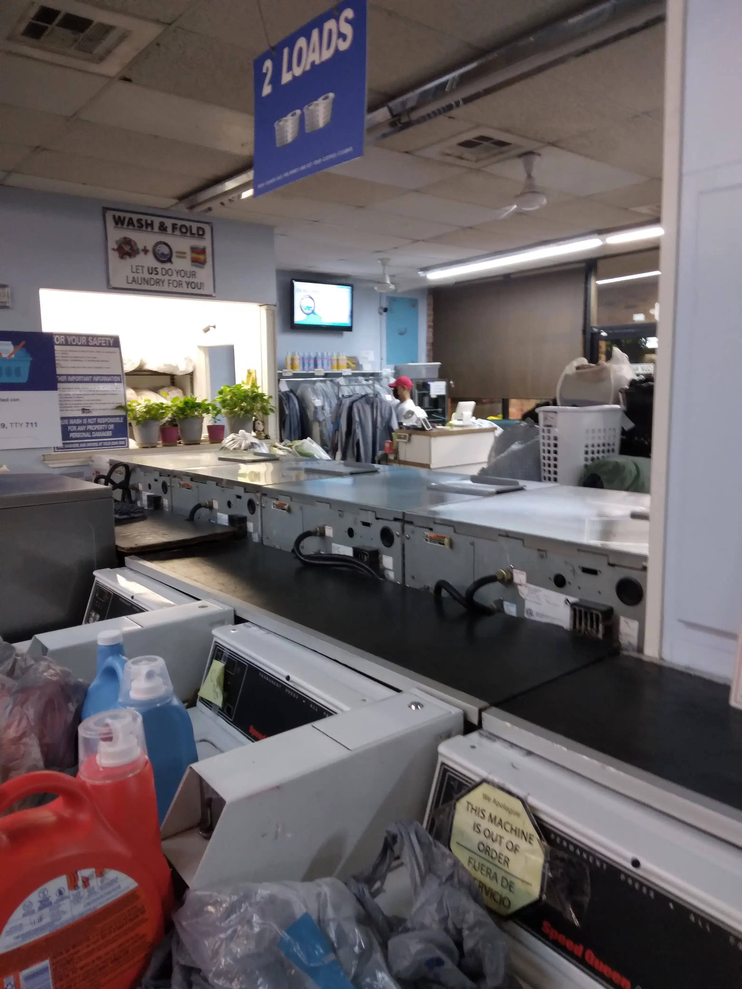 Quik Wash Laundry - Image 14