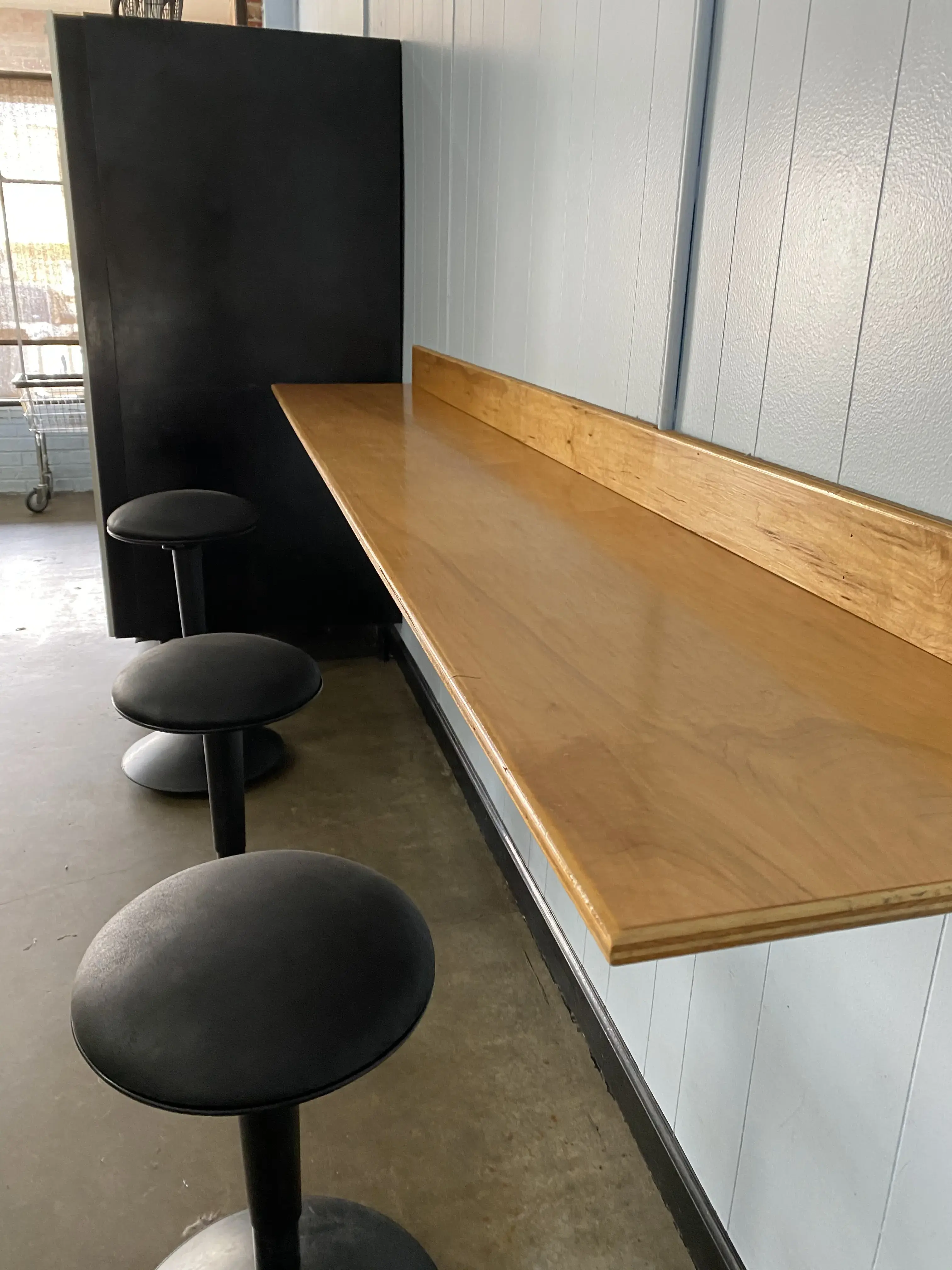 Quik Wash Laundry thumbnail 12