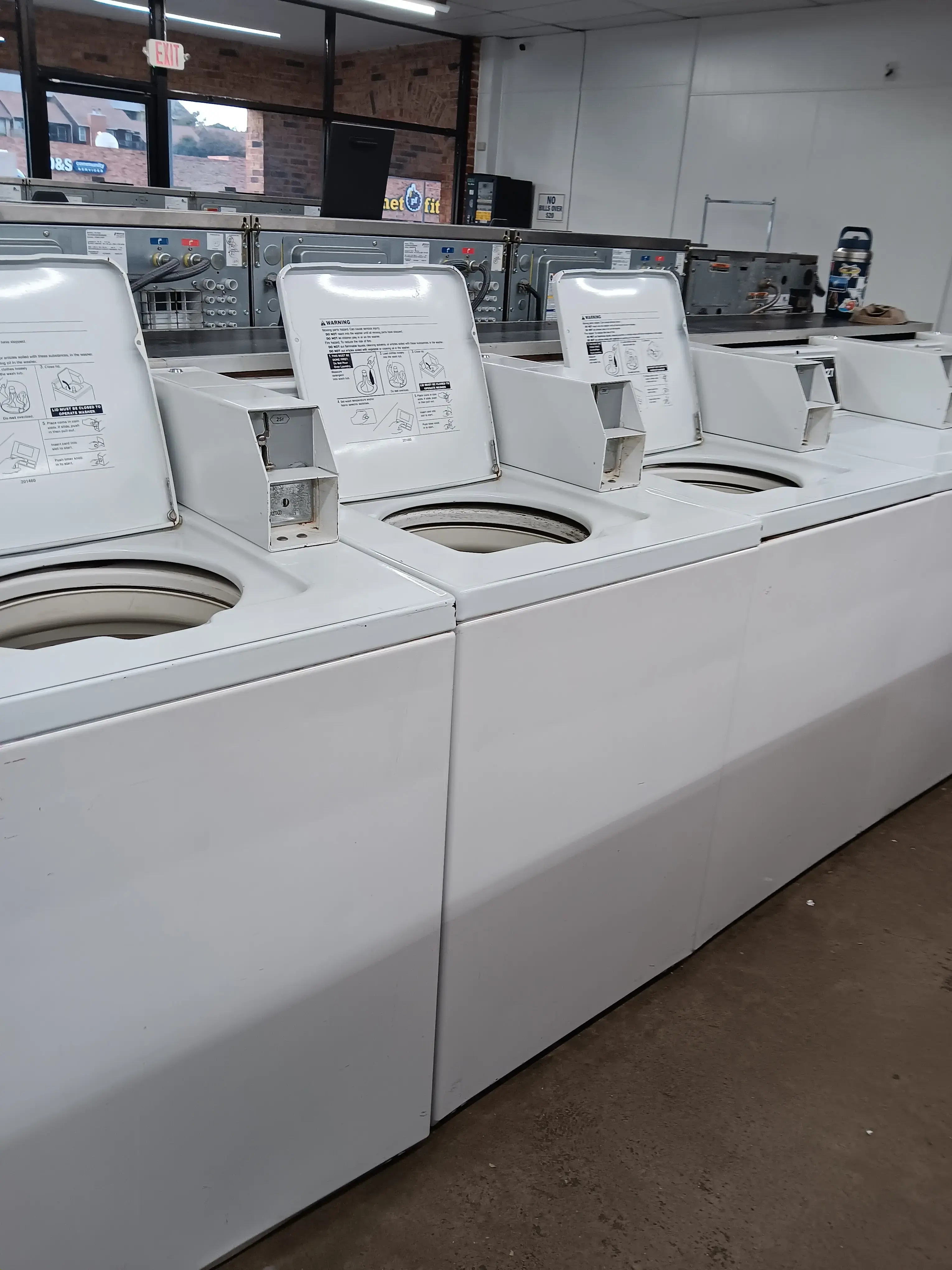Quik Wash Laundry - Image 6