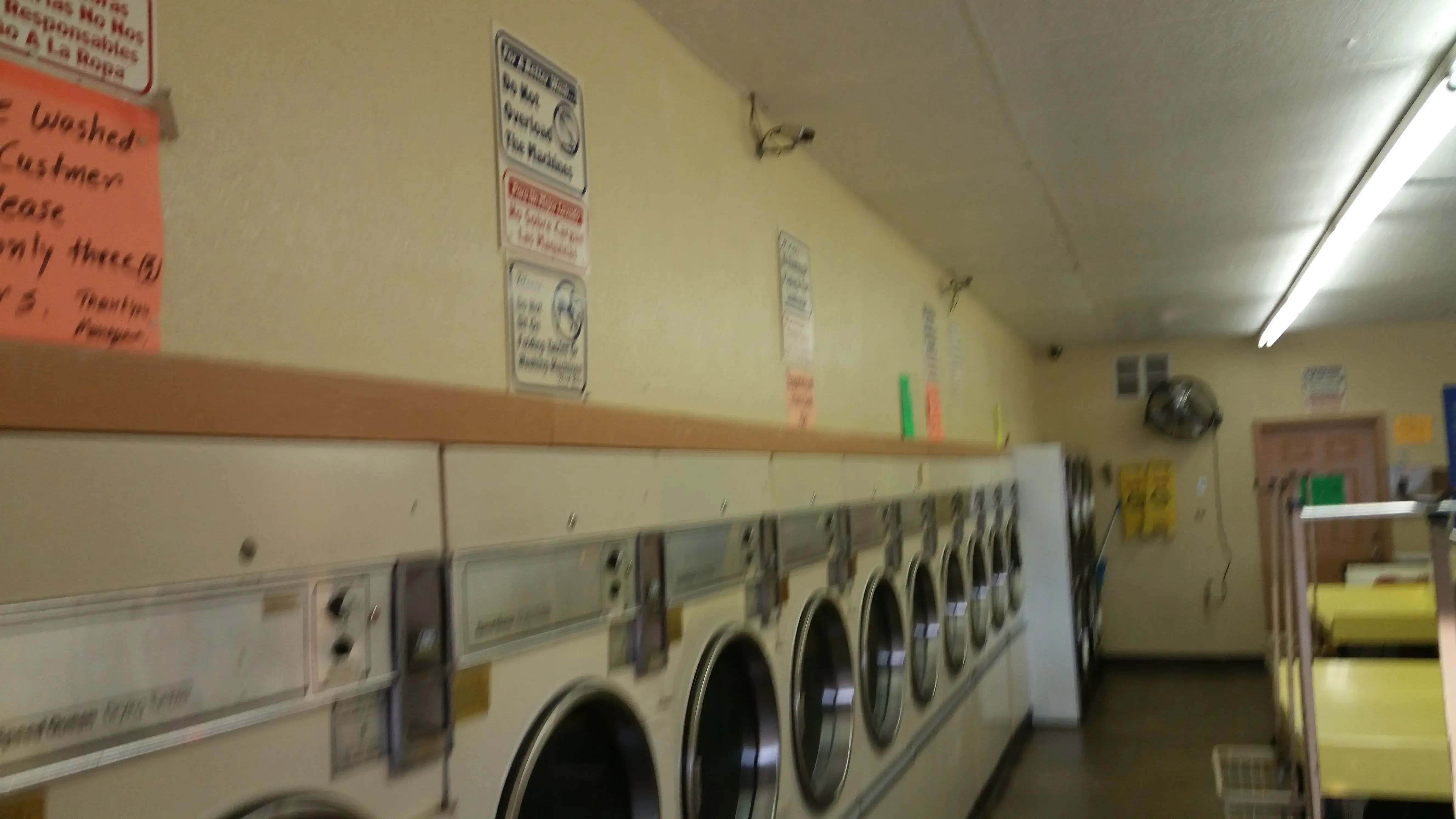 Quik Wash Laundry - Image 9