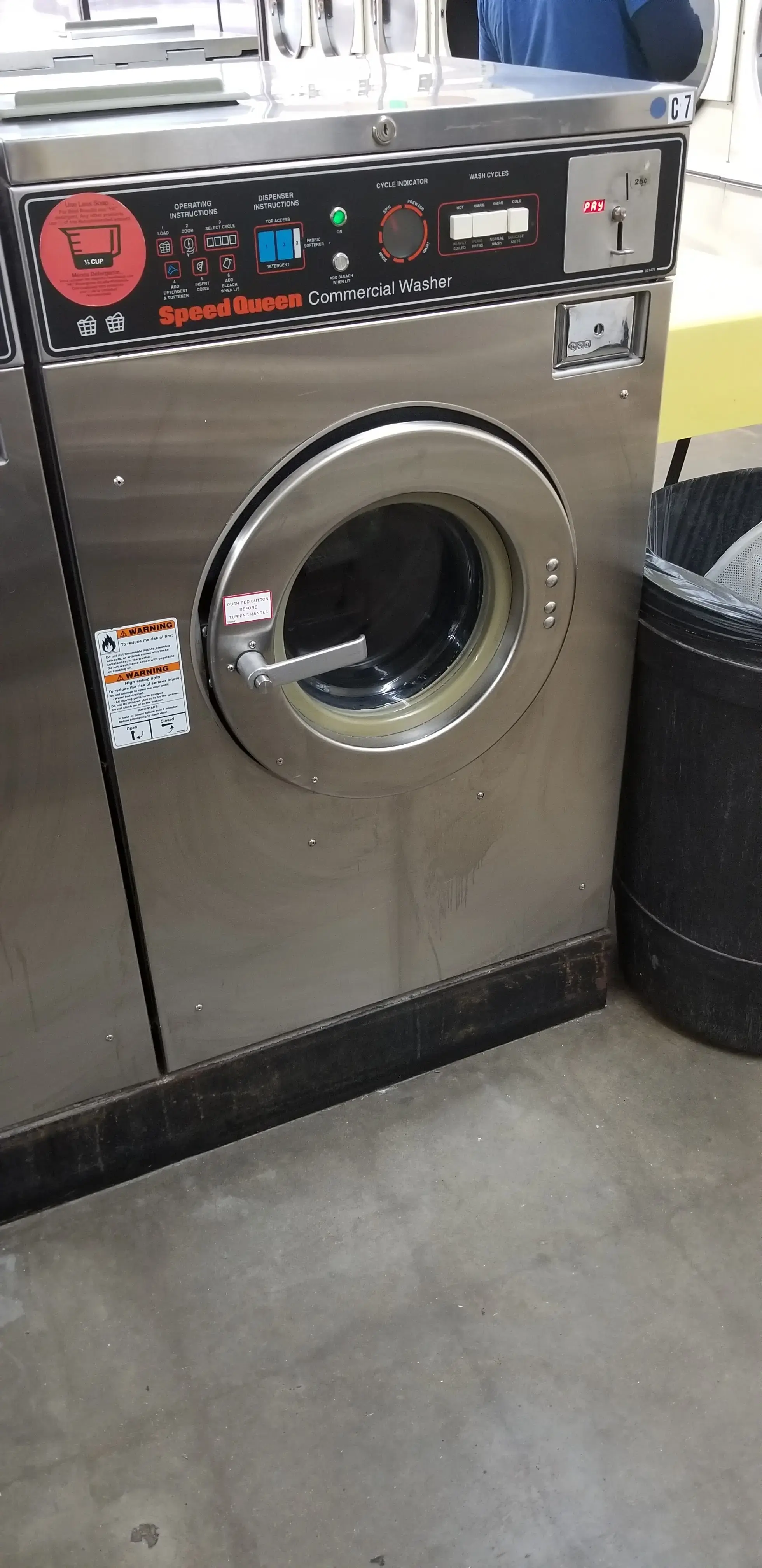 Quik Wash Laundry thumbnail 8